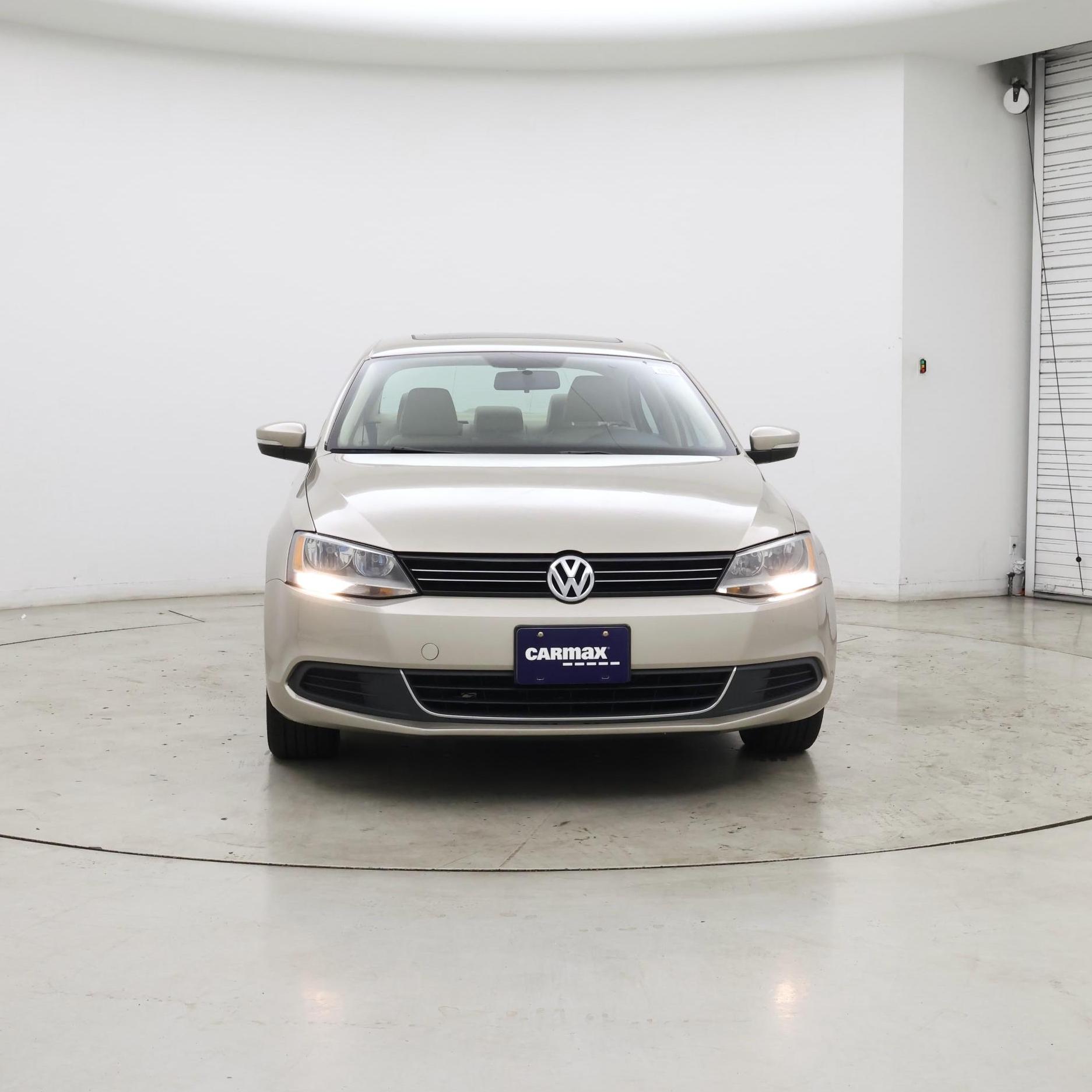 Thumbnail: 2014 Volkswagen Jetta - 5