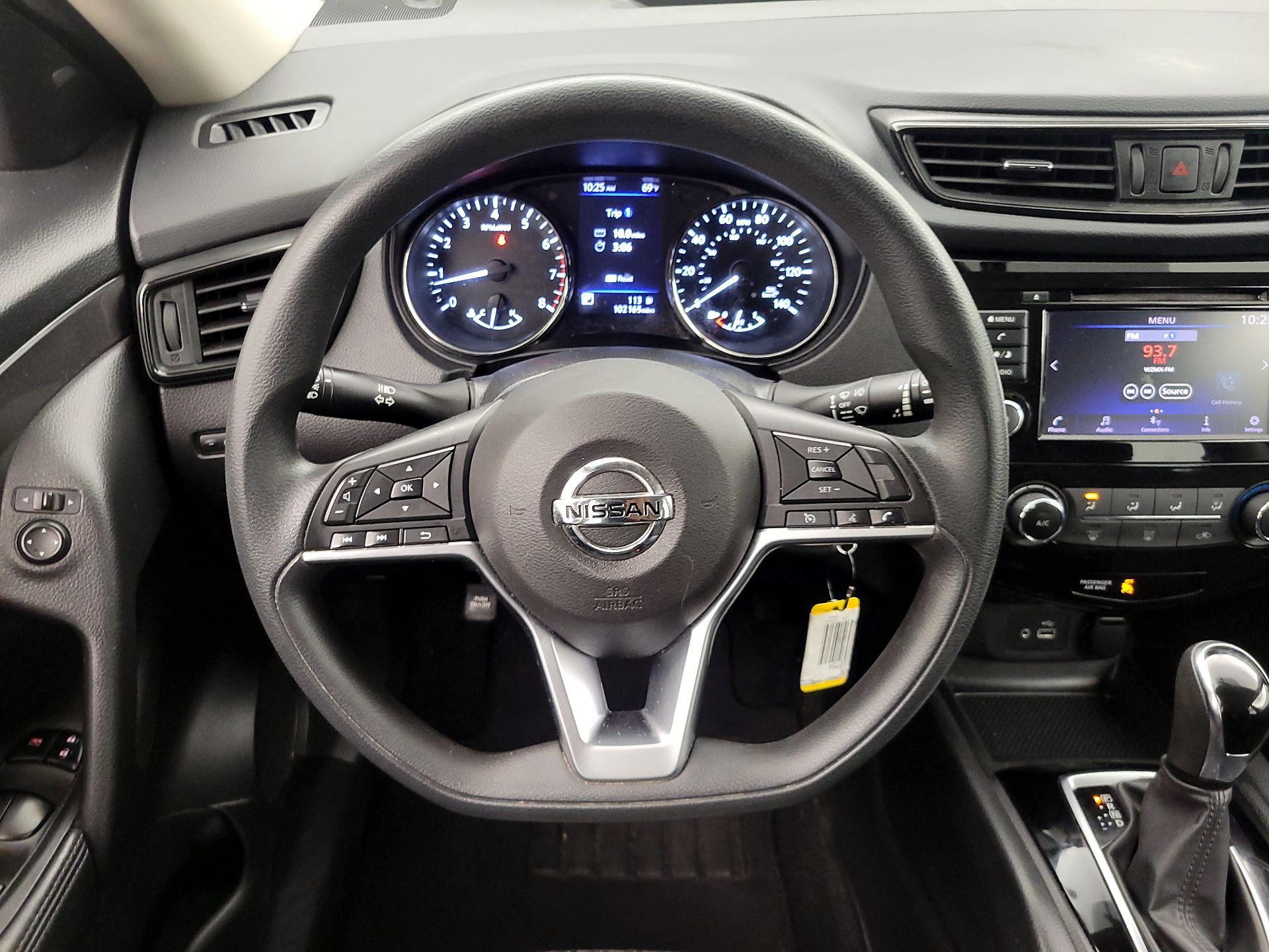 Thumbnail: 2018 Nissan Rogue - 10