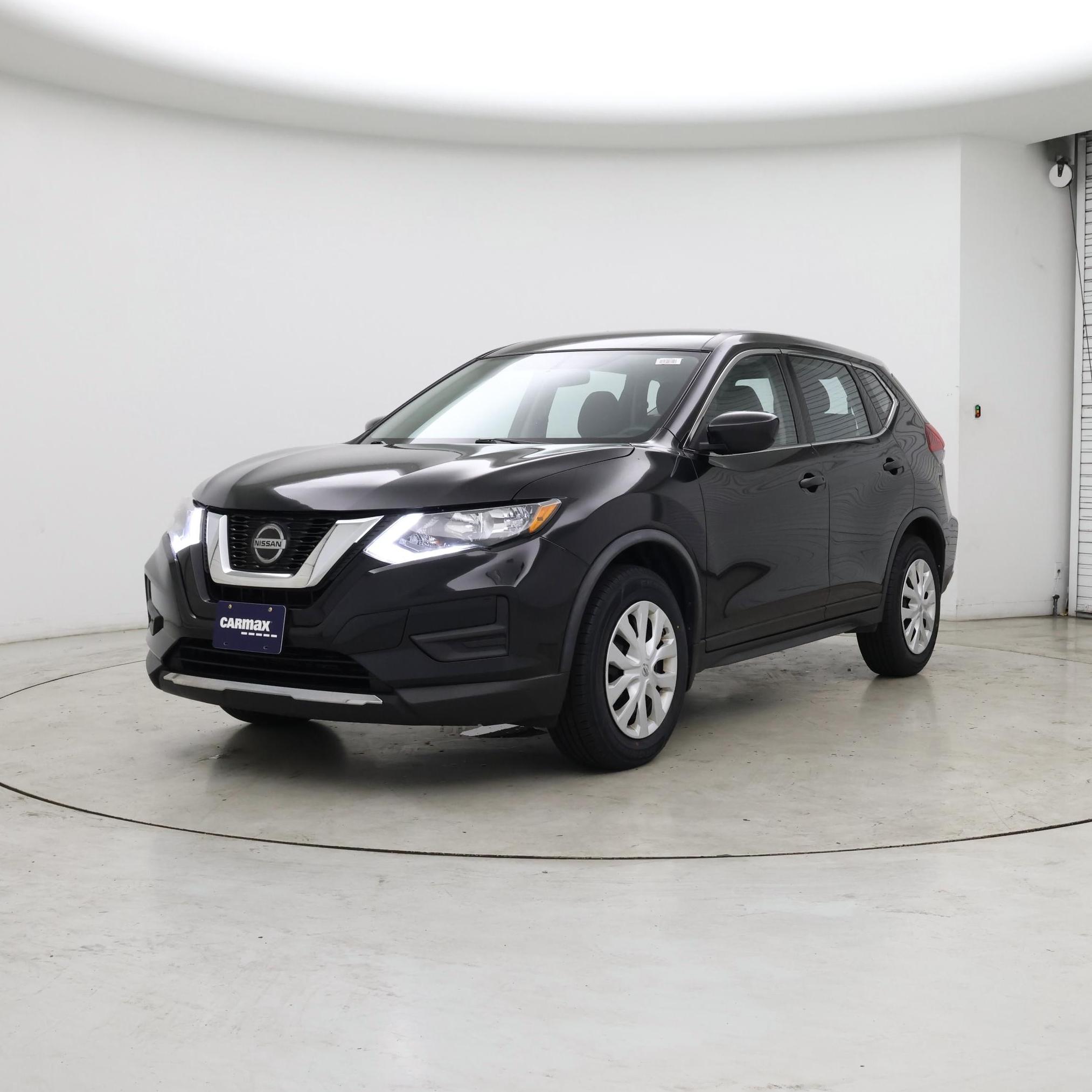 Thumbnail: 2018 Nissan Rogue - 4