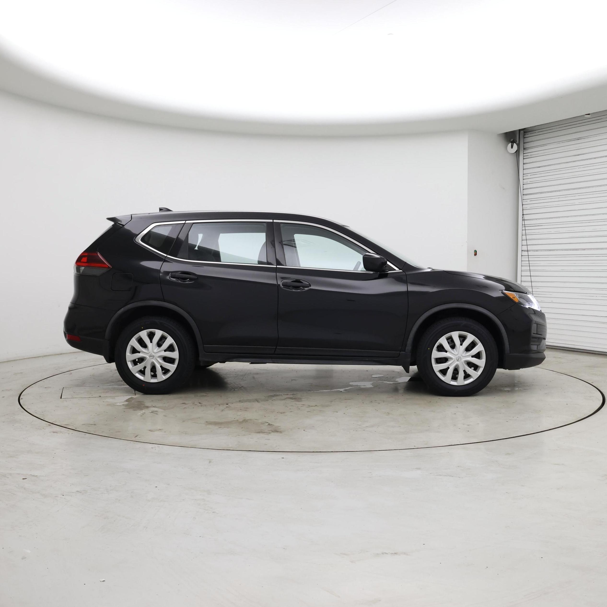 Thumbnail: 2018 Nissan Rogue - 7