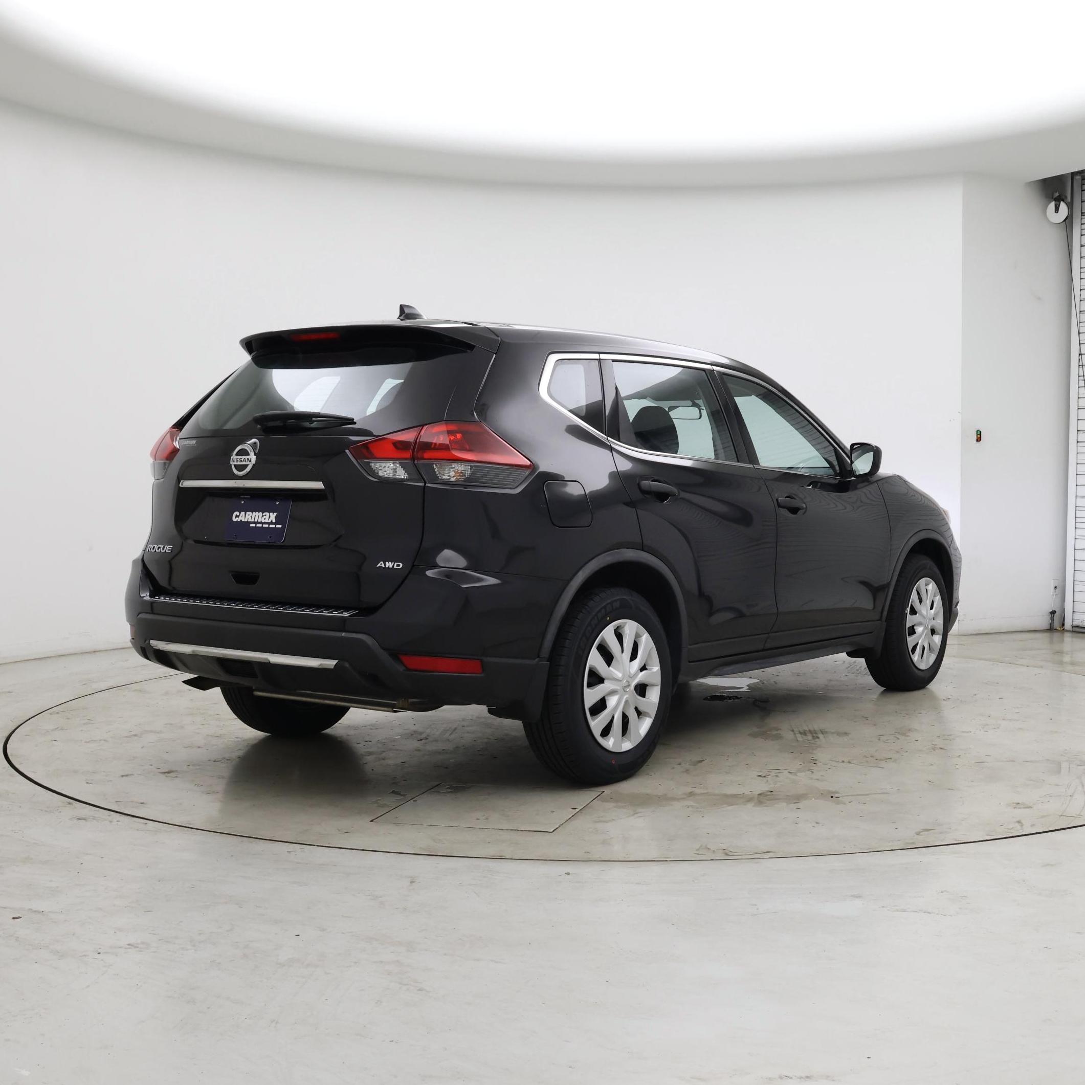 Thumbnail: 2018 Nissan Rogue - 8