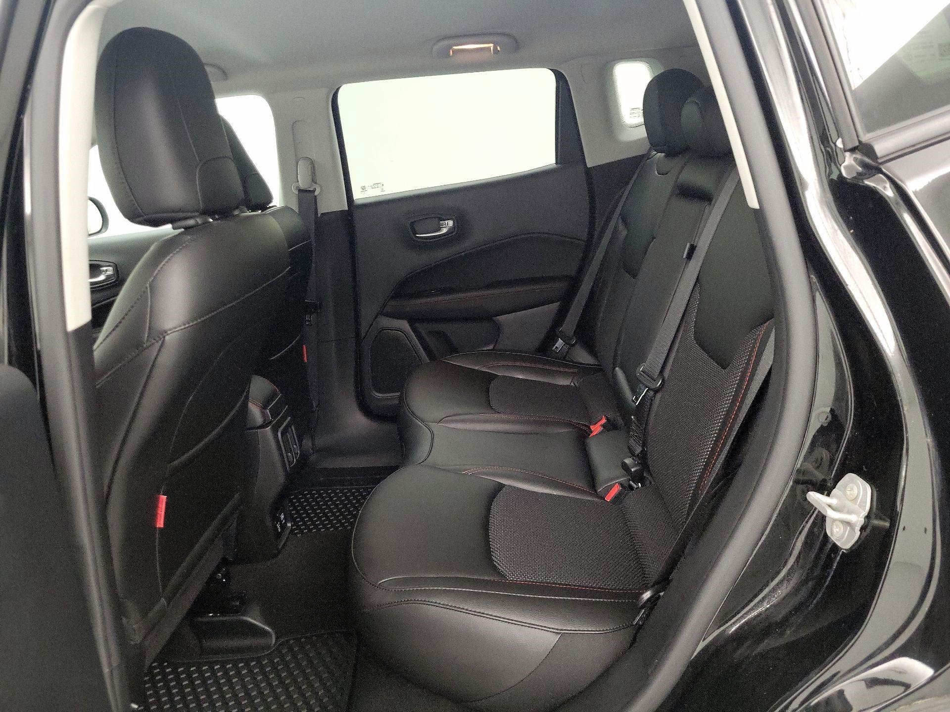 Thumbnail: 2021 Jeep Compass - 19