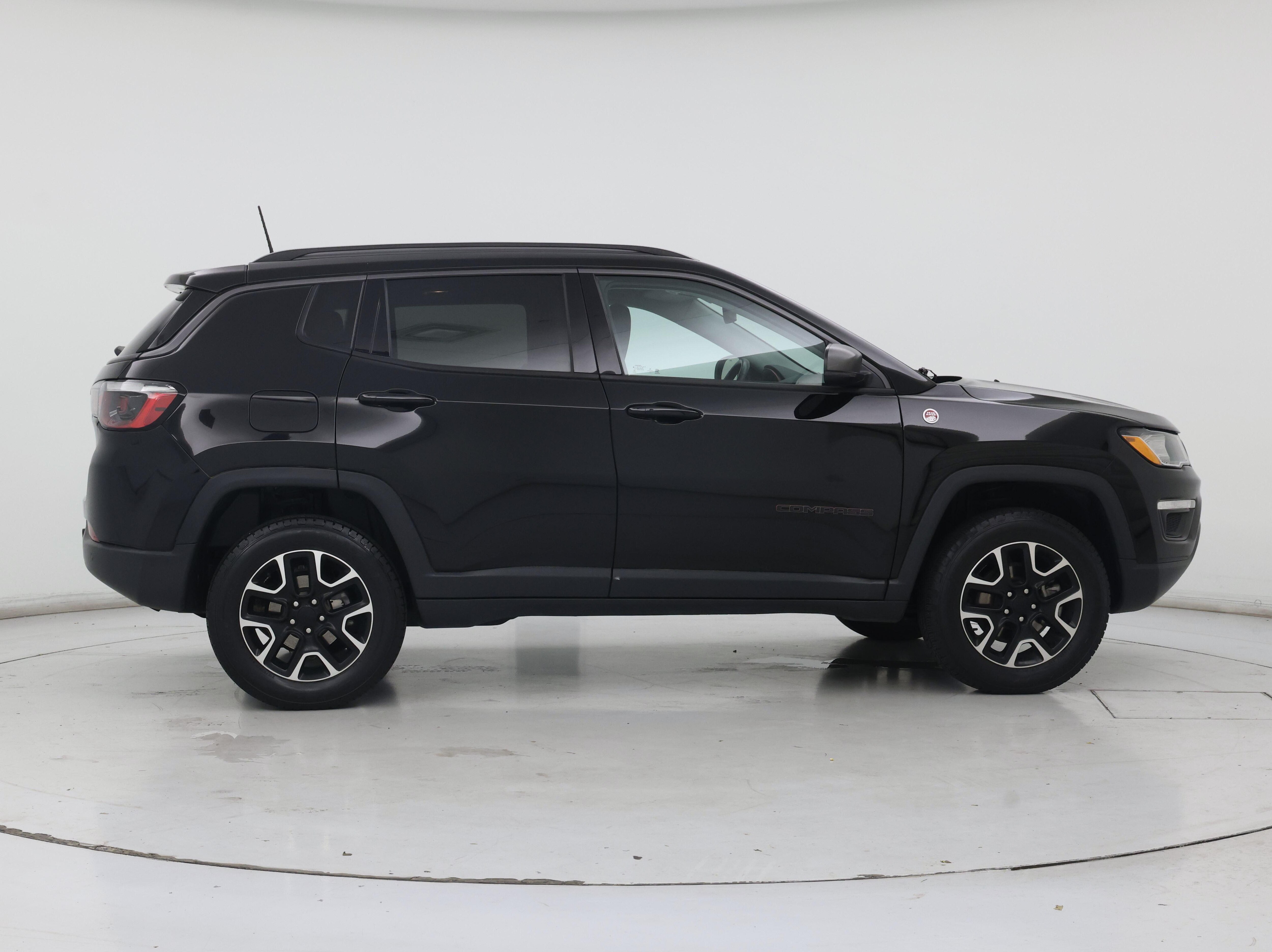 Thumbnail: 2021 Jeep Compass - 7