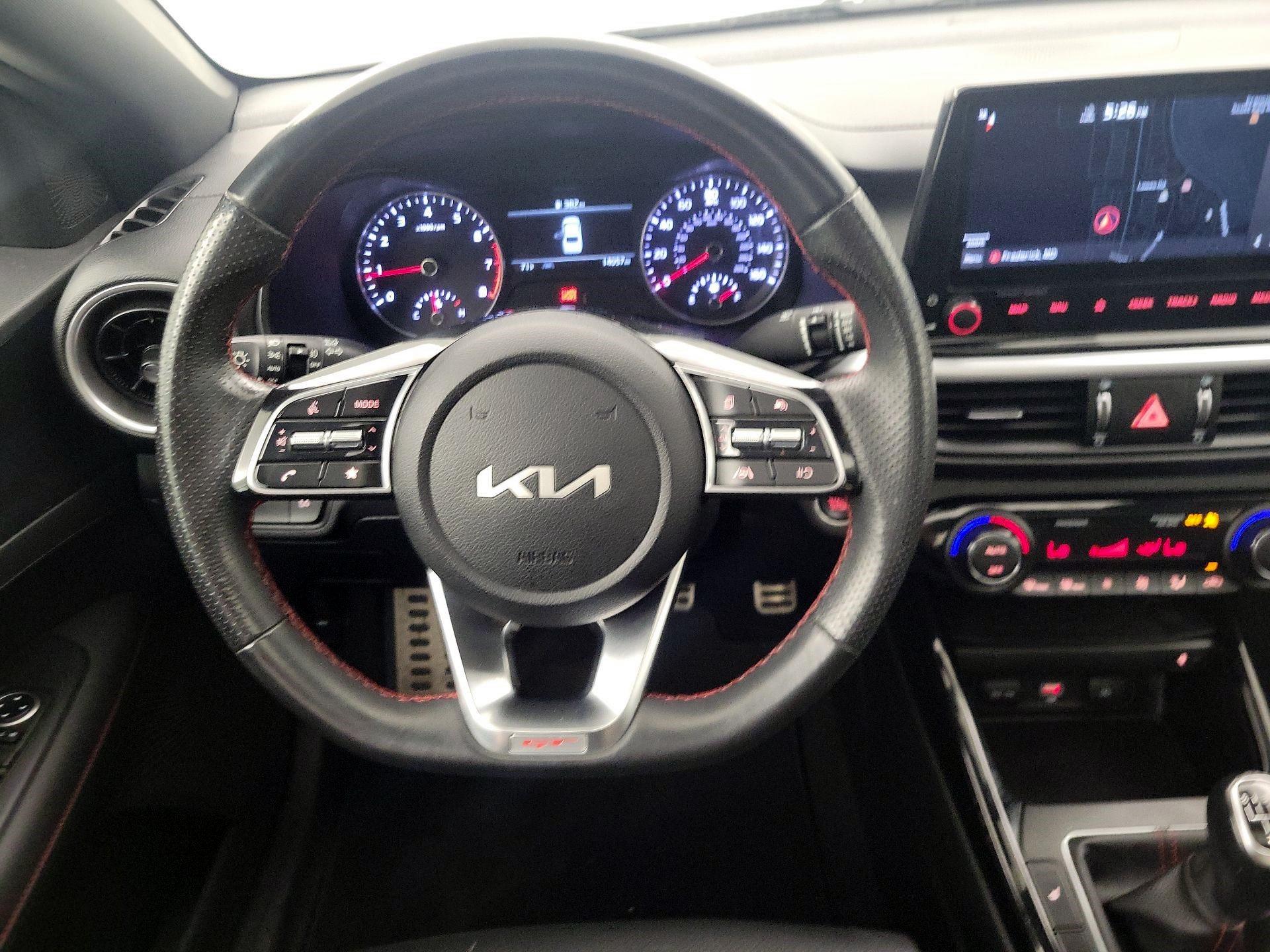 Thumbnail: 2022 Kia Forte - 10