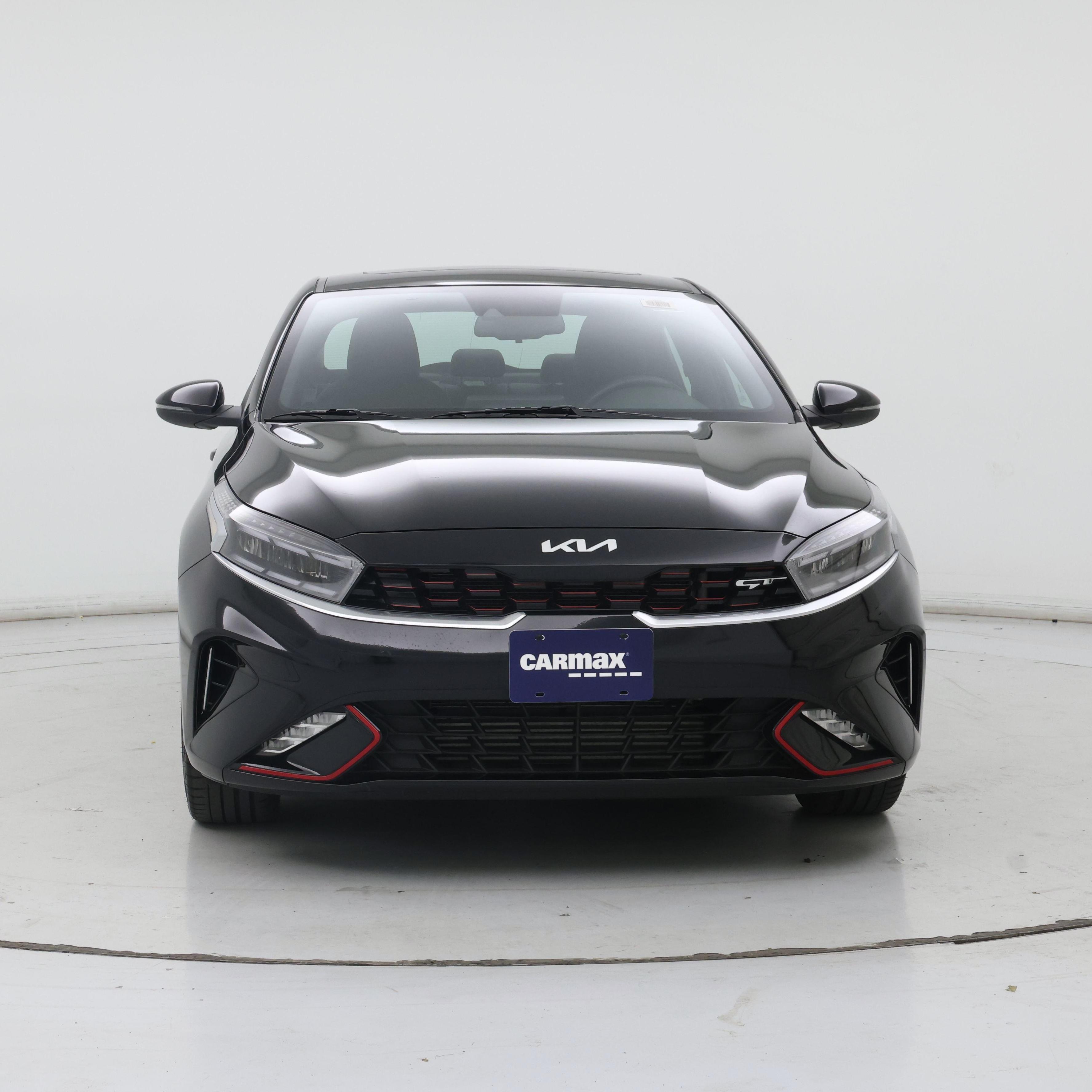 Thumbnail: 2022 Kia Forte - 5
