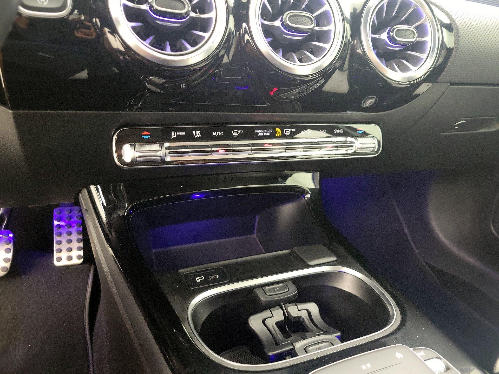 Thumbnail: 2022 Mercedes-Benz A-Class - 16