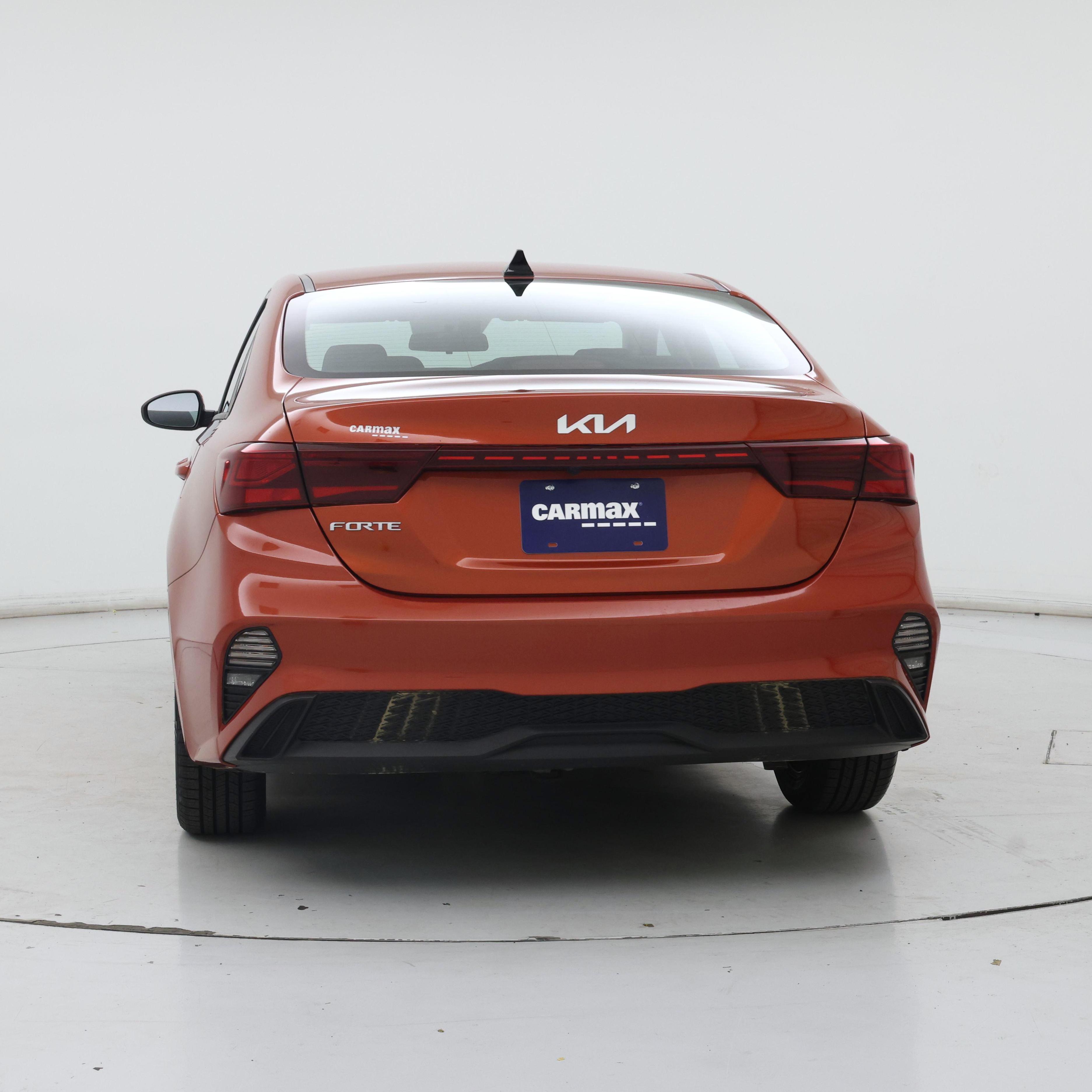 Thumbnail: 2022 Kia Forte - 6