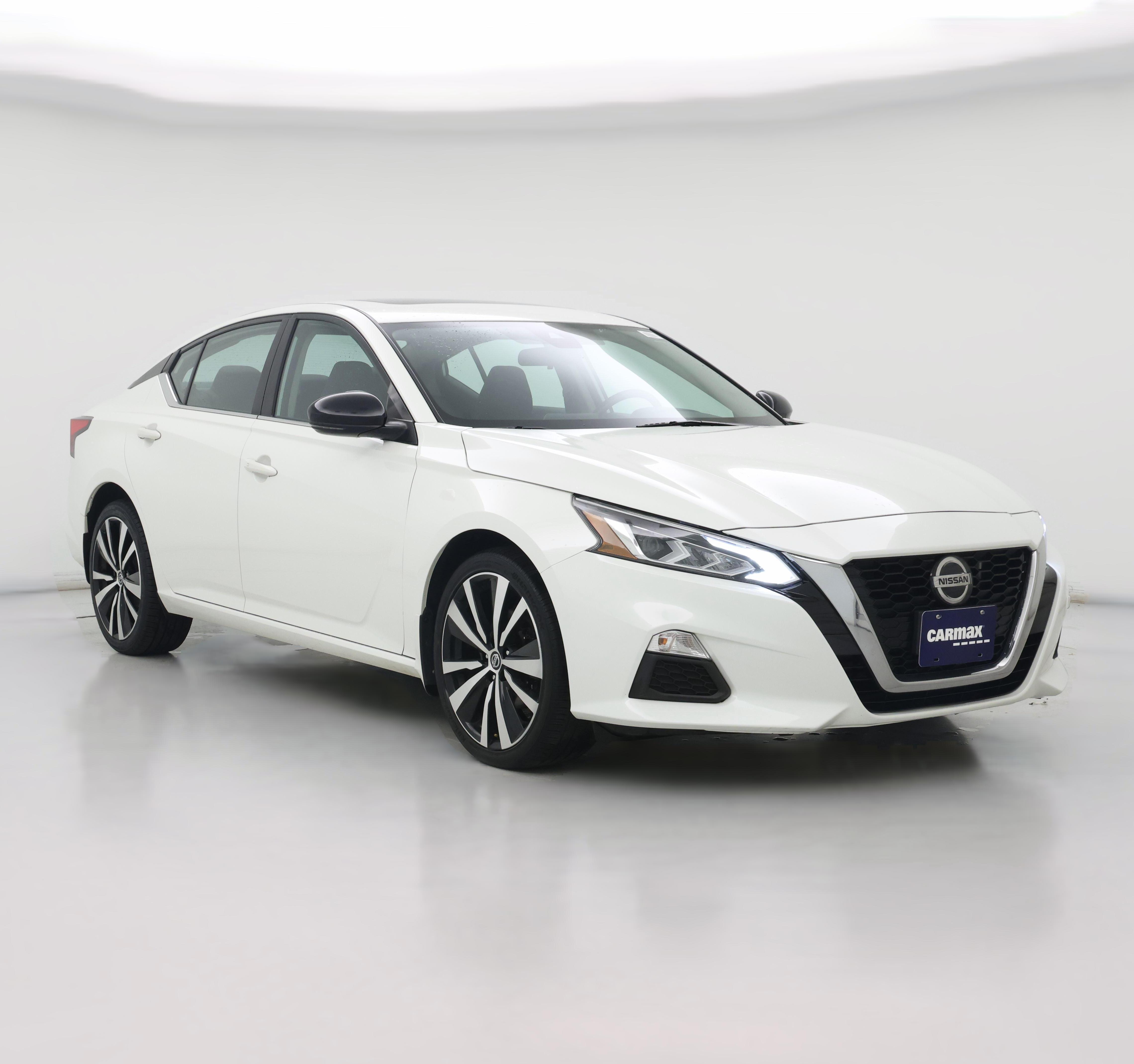 Thumbnail: 2020 Nissan Altima - 1