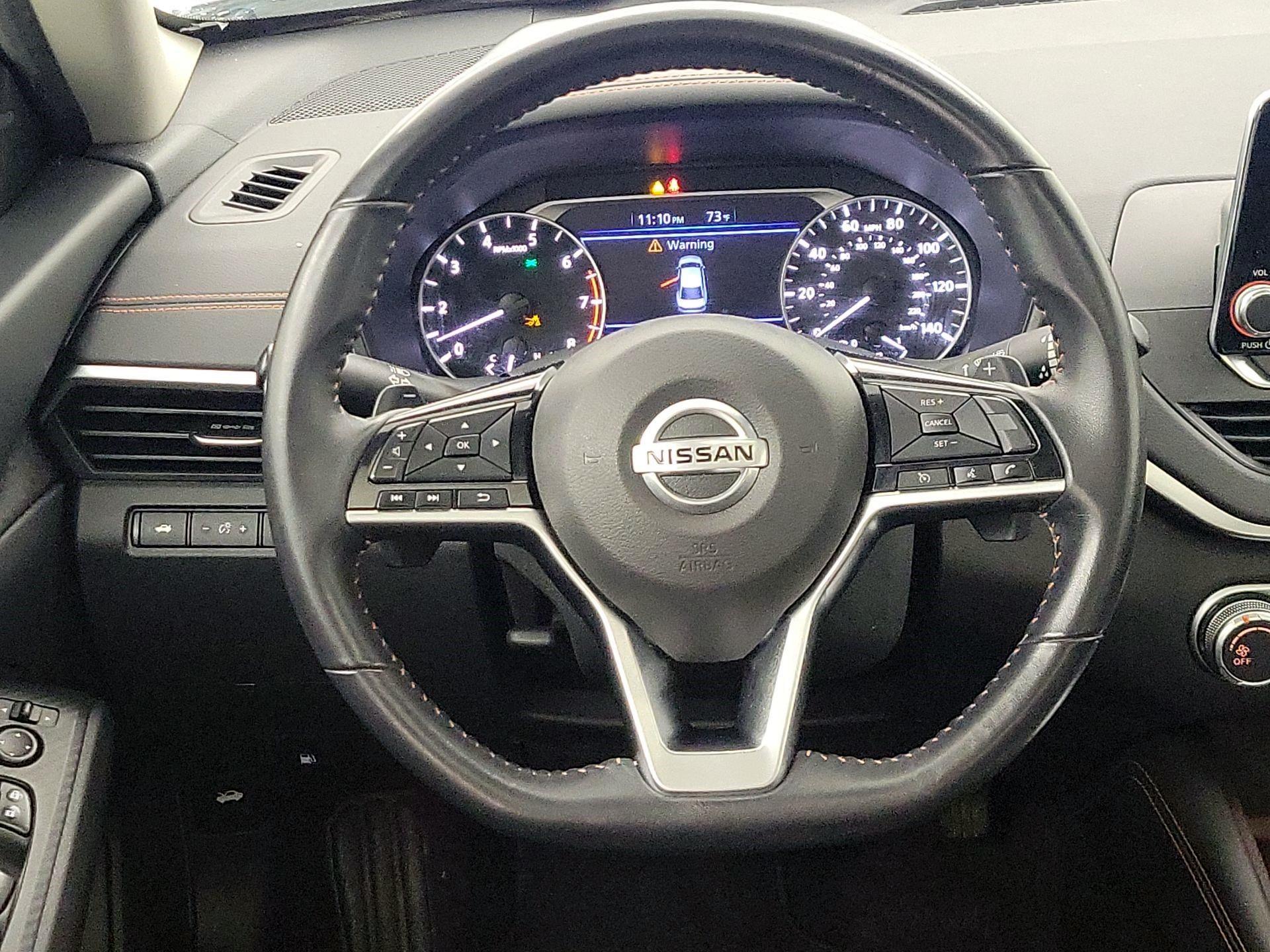Thumbnail: 2020 Nissan Altima - 10