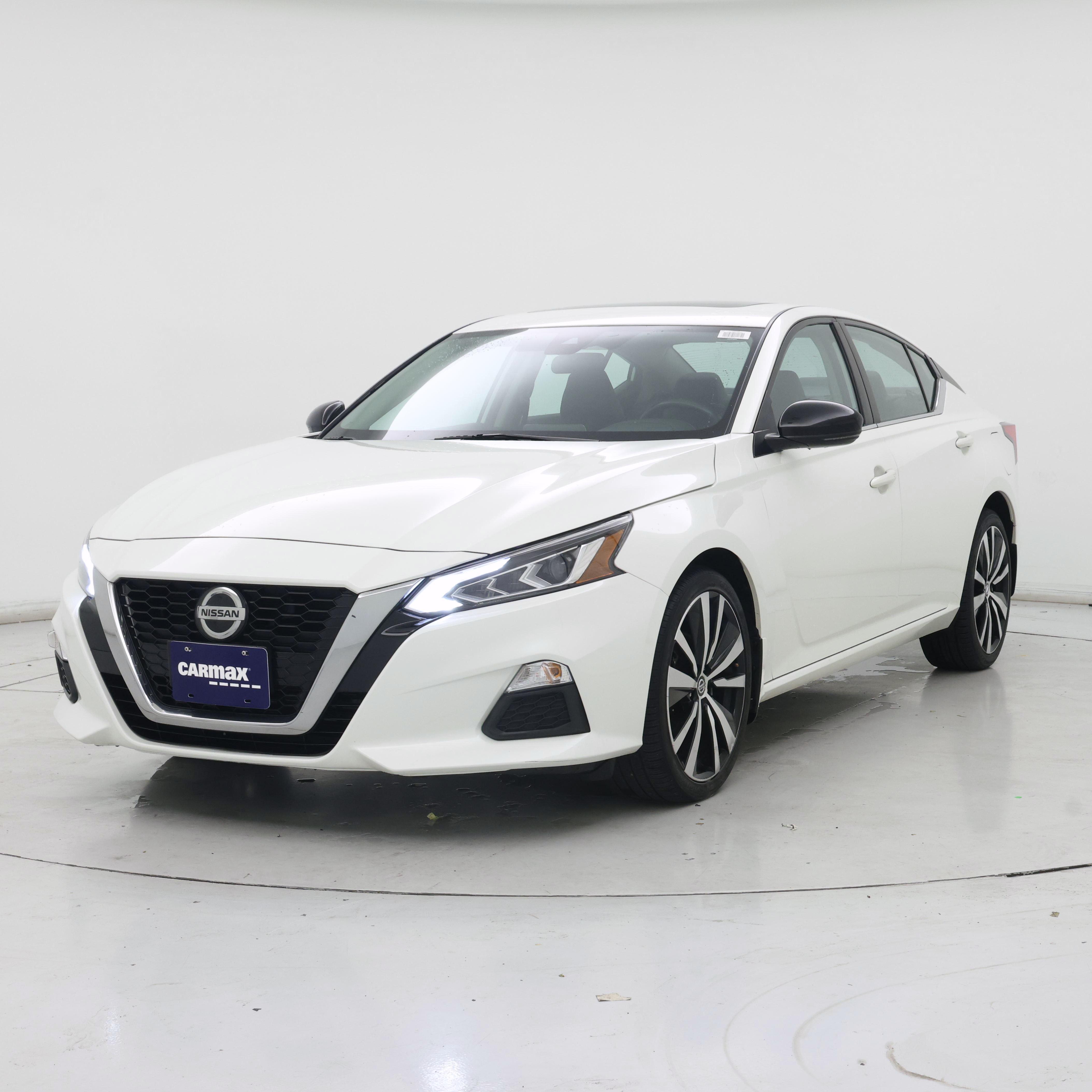 Thumbnail: 2020 Nissan Altima - 4