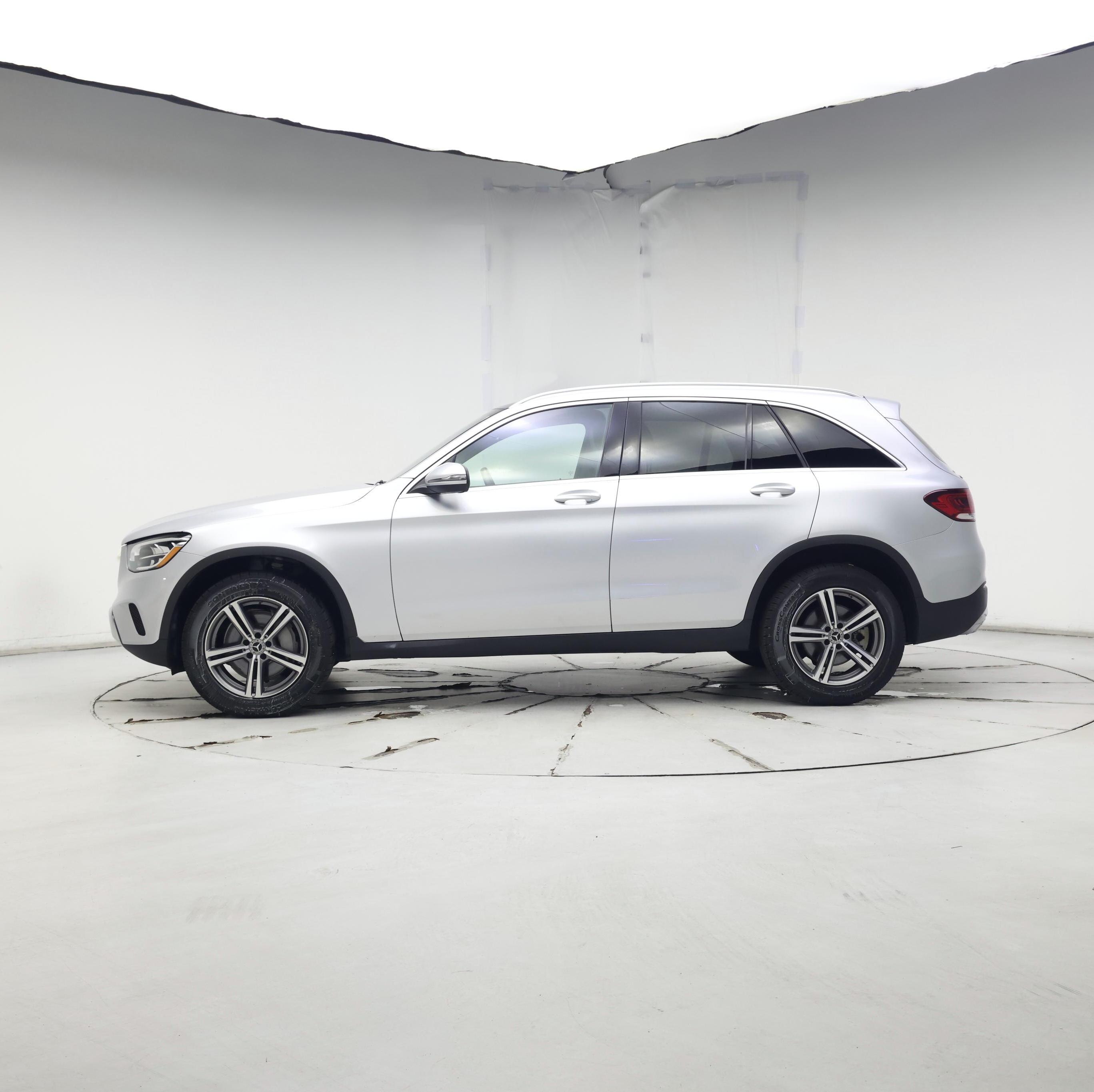 Thumbnail: 2020 Mercedes-Benz GLC - 3