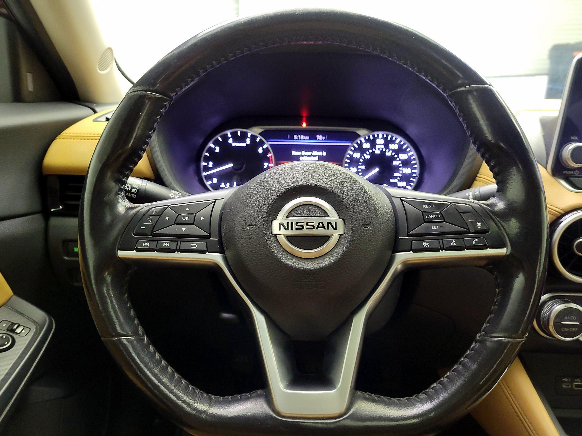 Thumbnail: 2022 Nissan Sentra - 10