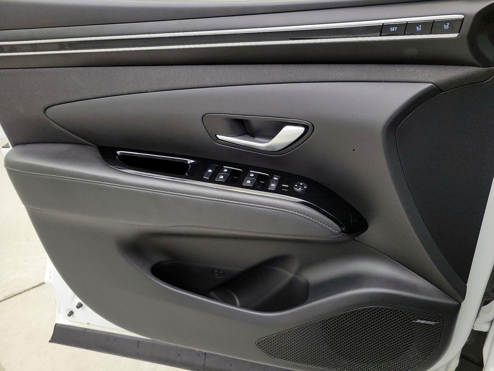 Thumbnail: 2022 Hyundai Tucson - 12