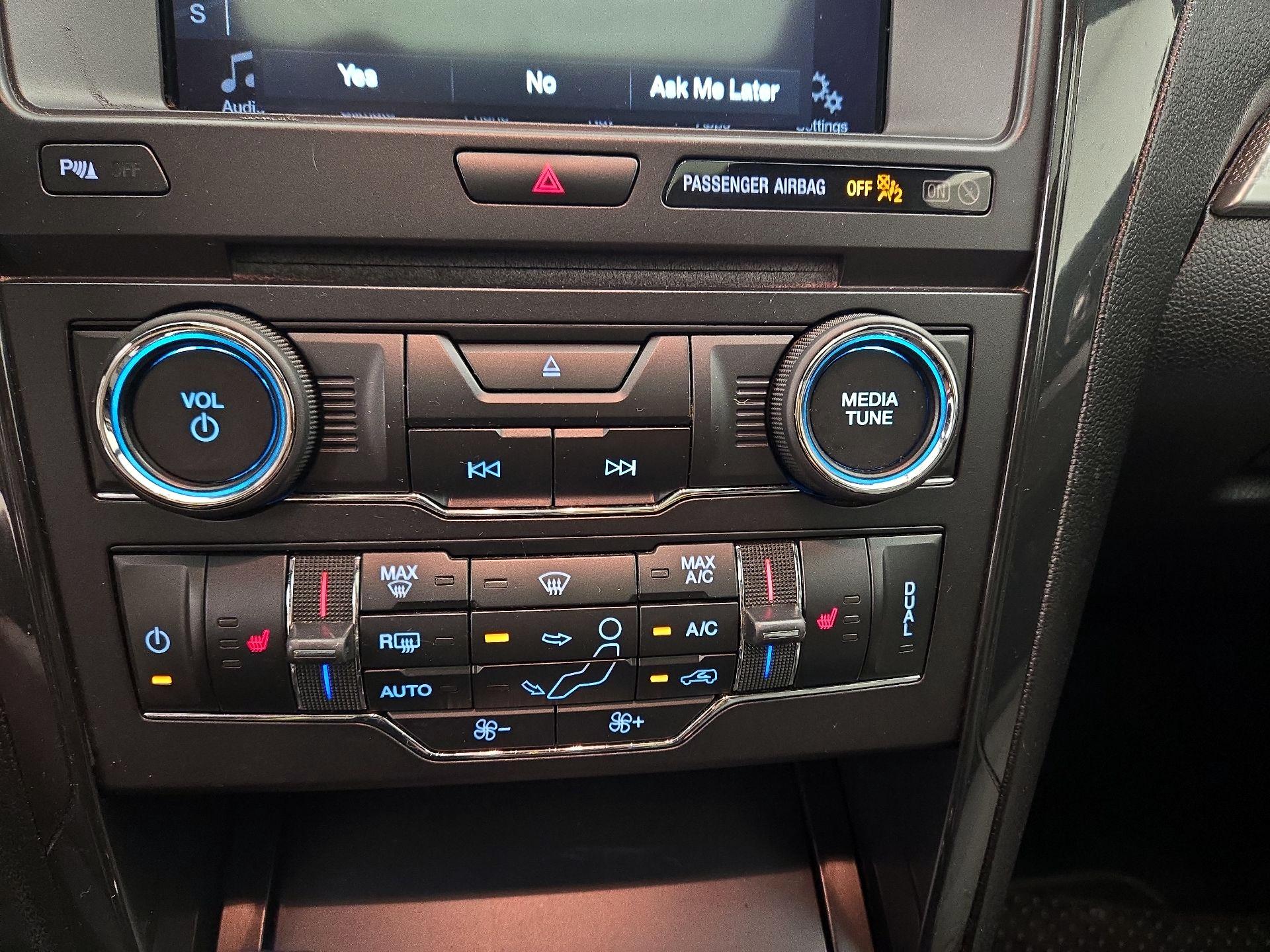 Thumbnail: 2017 Ford Explorer - 15