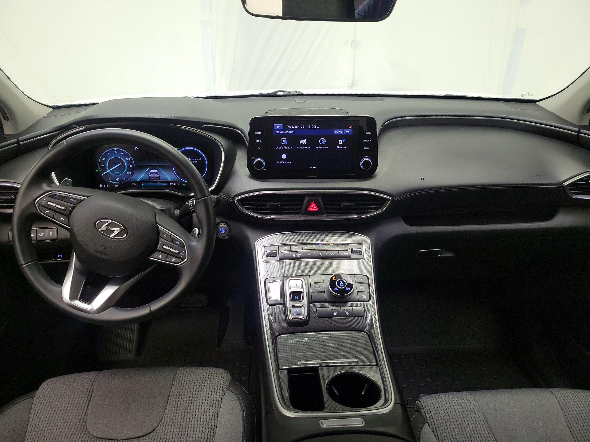 Thumbnail: 2022 Hyundai Santa Fe - 9