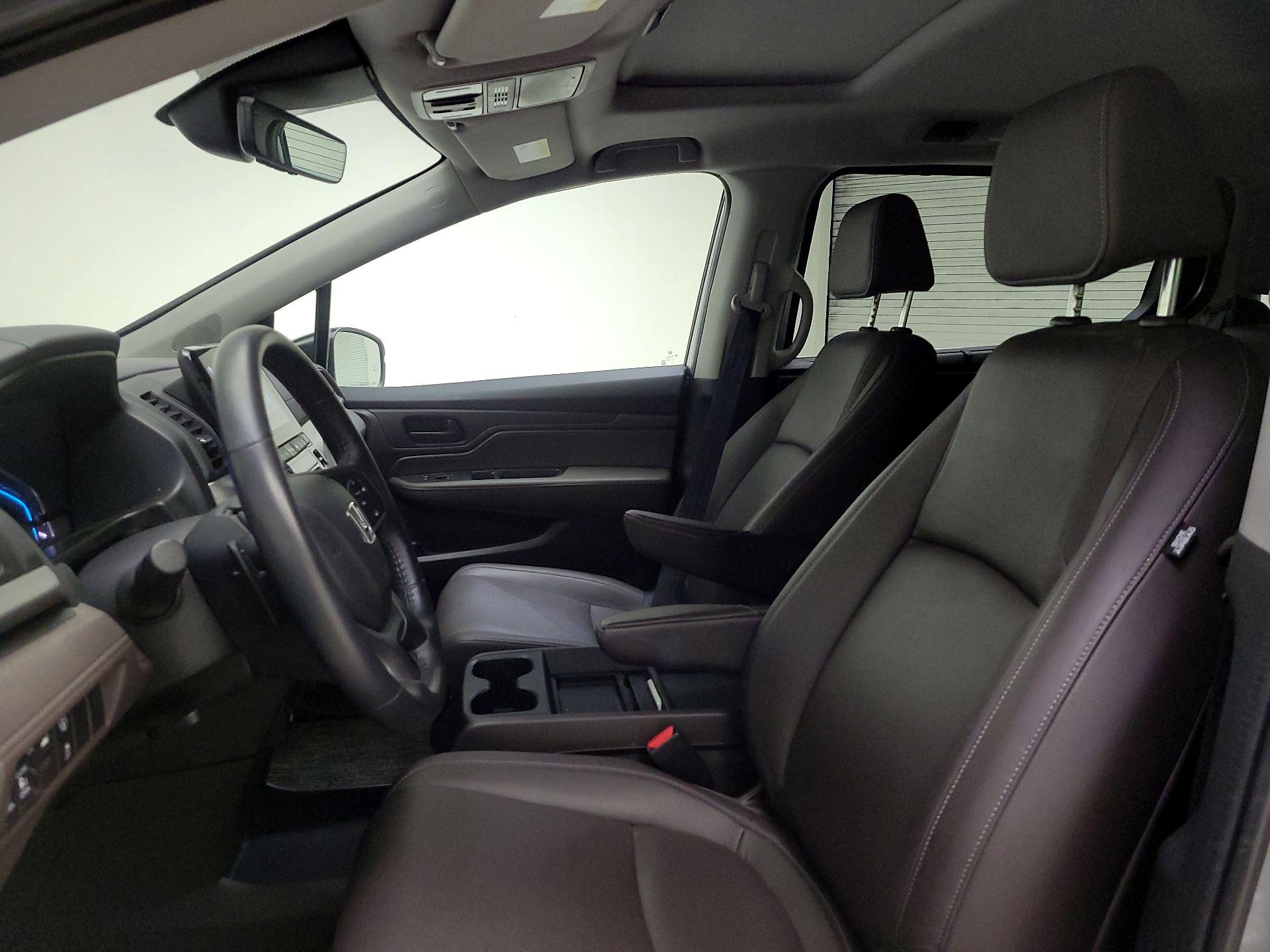 Thumbnail: 2023 Honda Odyssey - 11