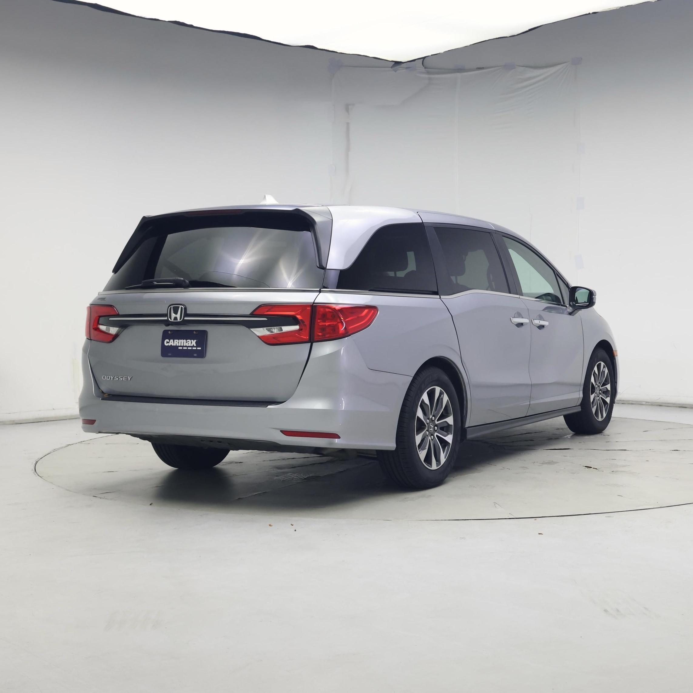 Thumbnail: 2023 Honda Odyssey - 8