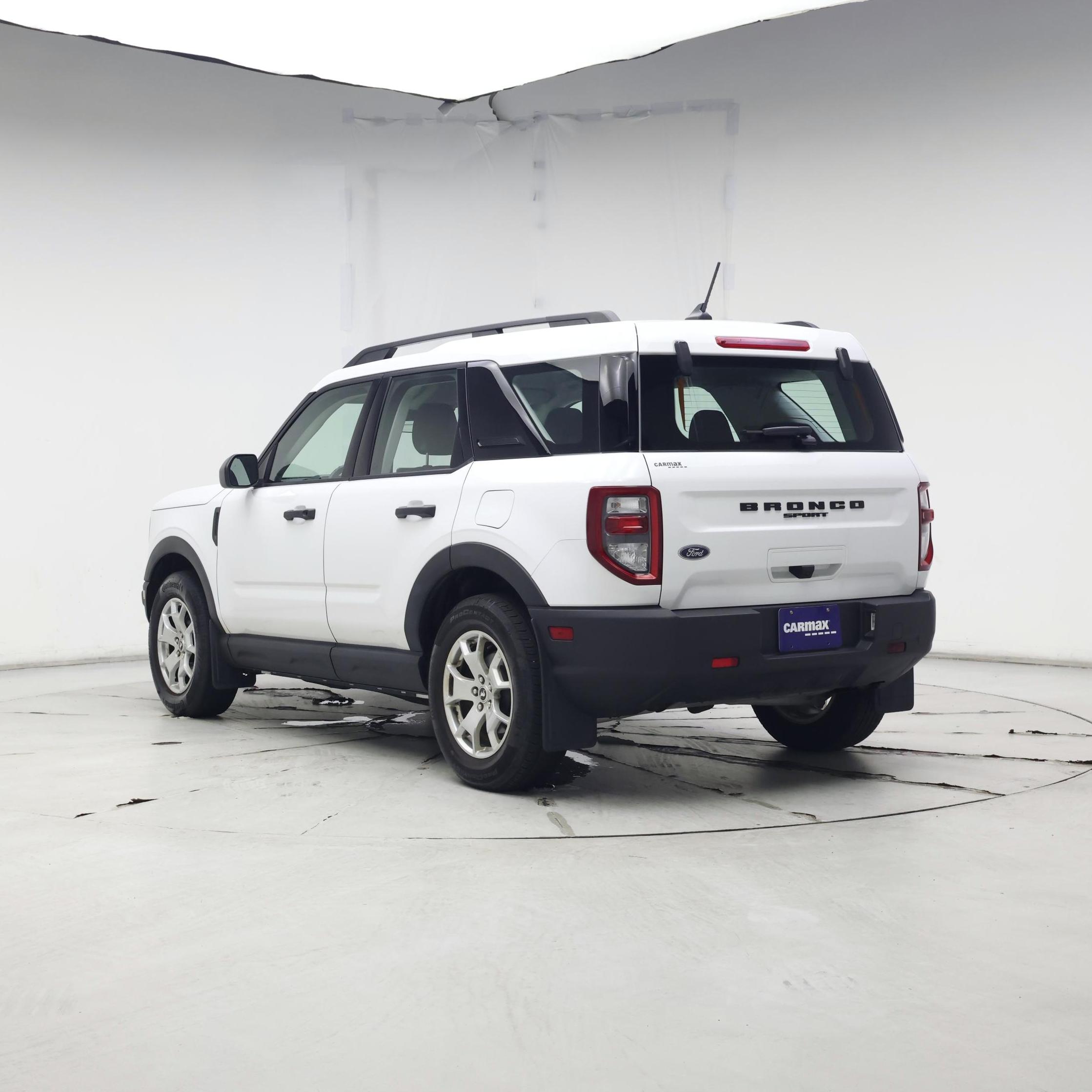 Thumbnail: 2022 Ford Bronco Sport - 2