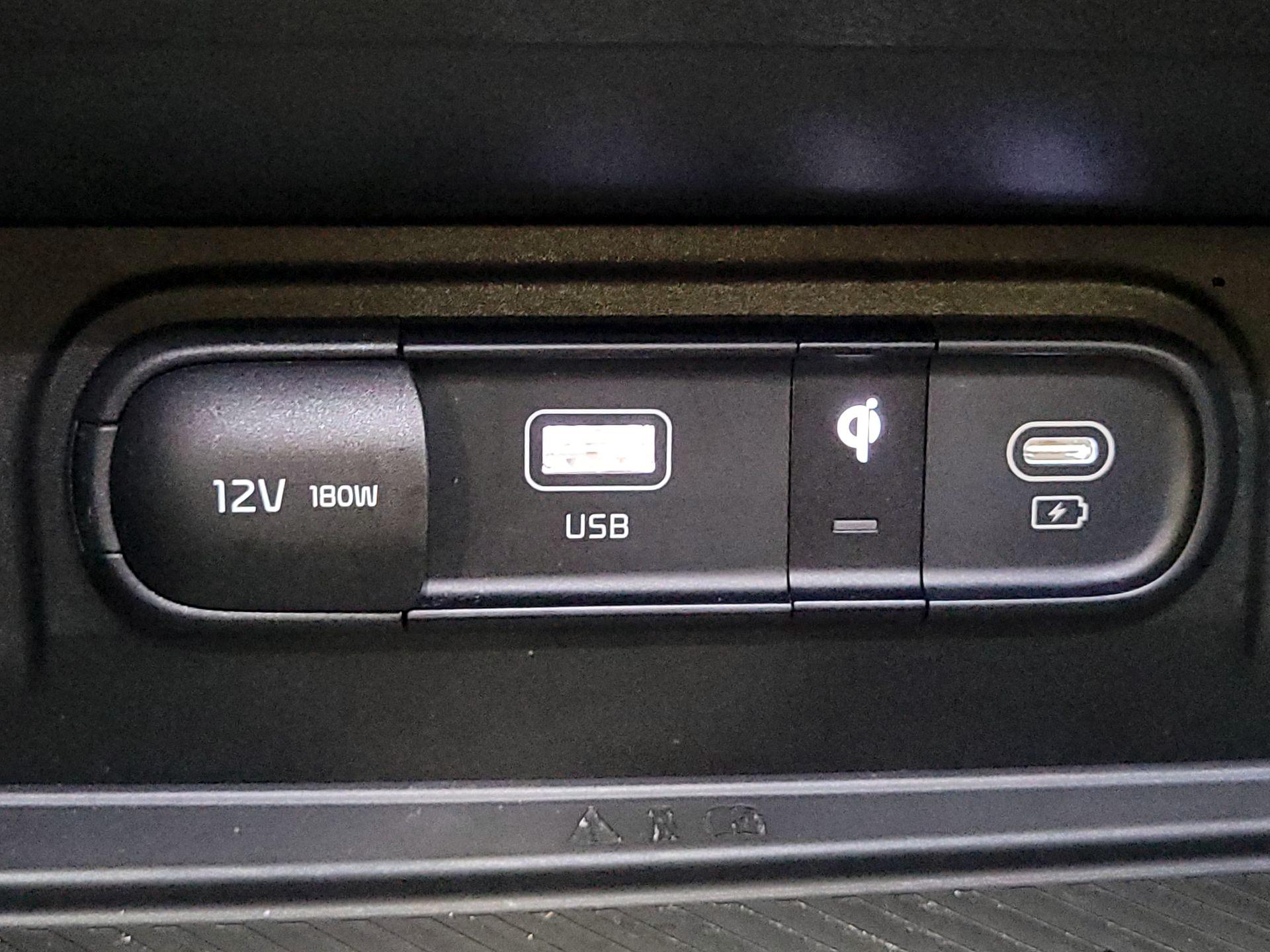 Thumbnail: 2023 Kia Sportage - 19