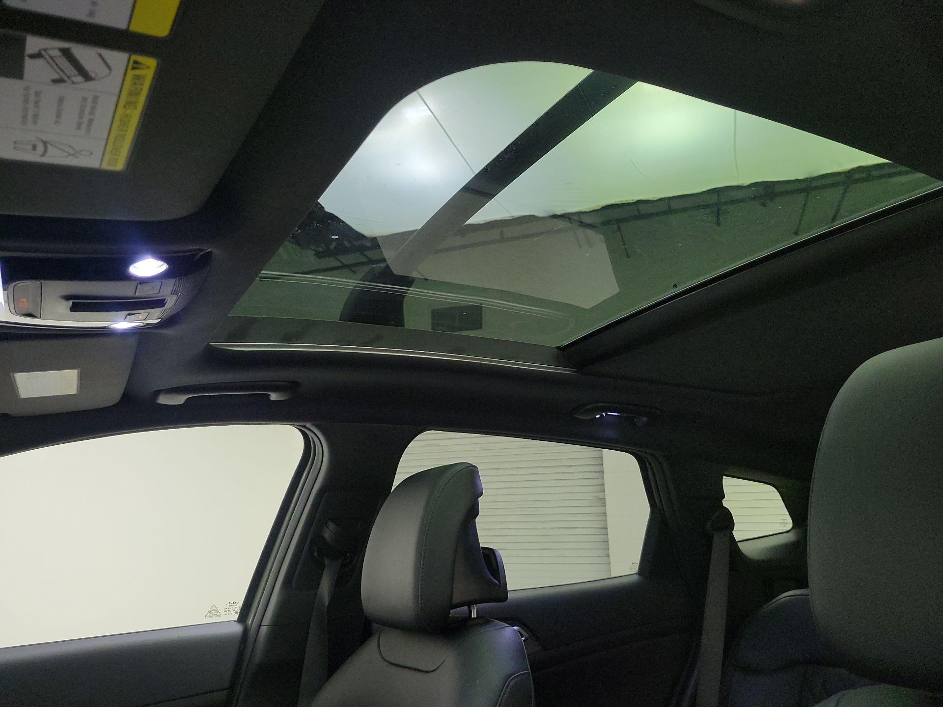 Thumbnail: 2023 Kia Sportage - 20