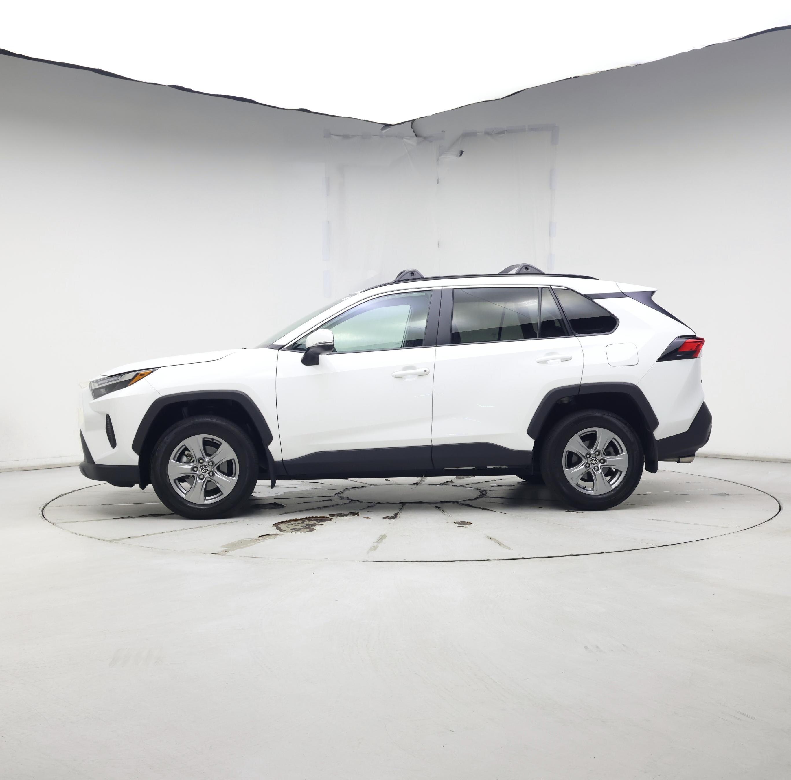 Thumbnail: 2023 Toyota RAV4 - 3