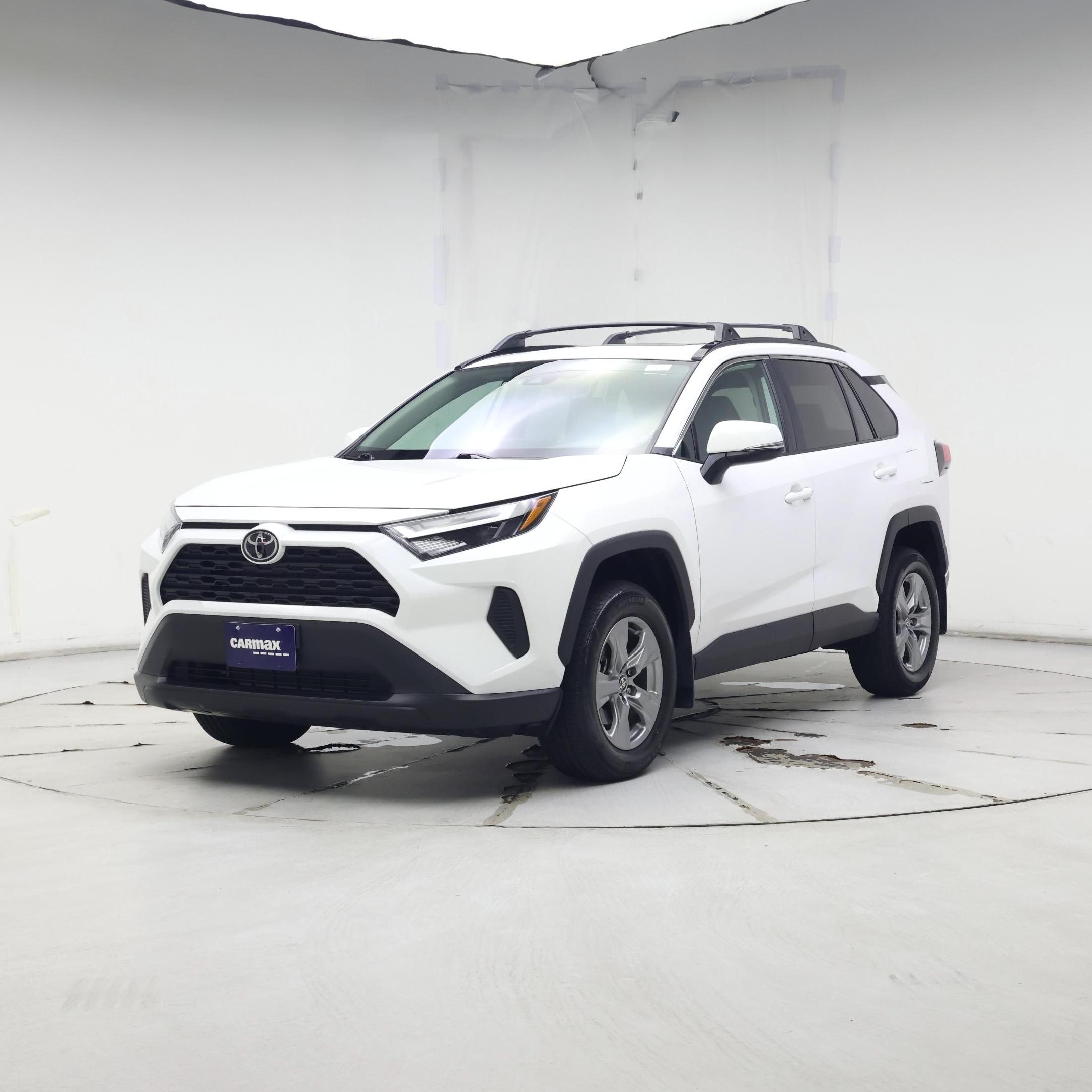 Thumbnail: 2023 Toyota RAV4 - 4