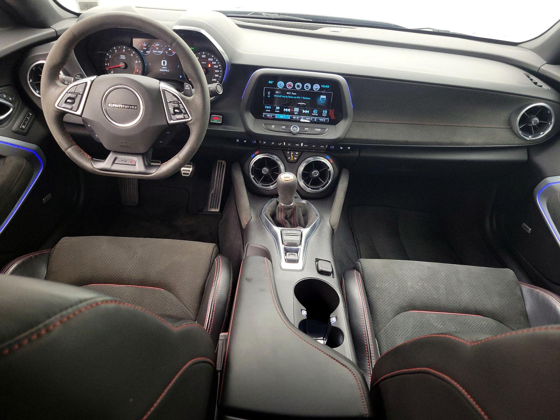 Thumbnail: 2018 Chevrolet Camaro - 9