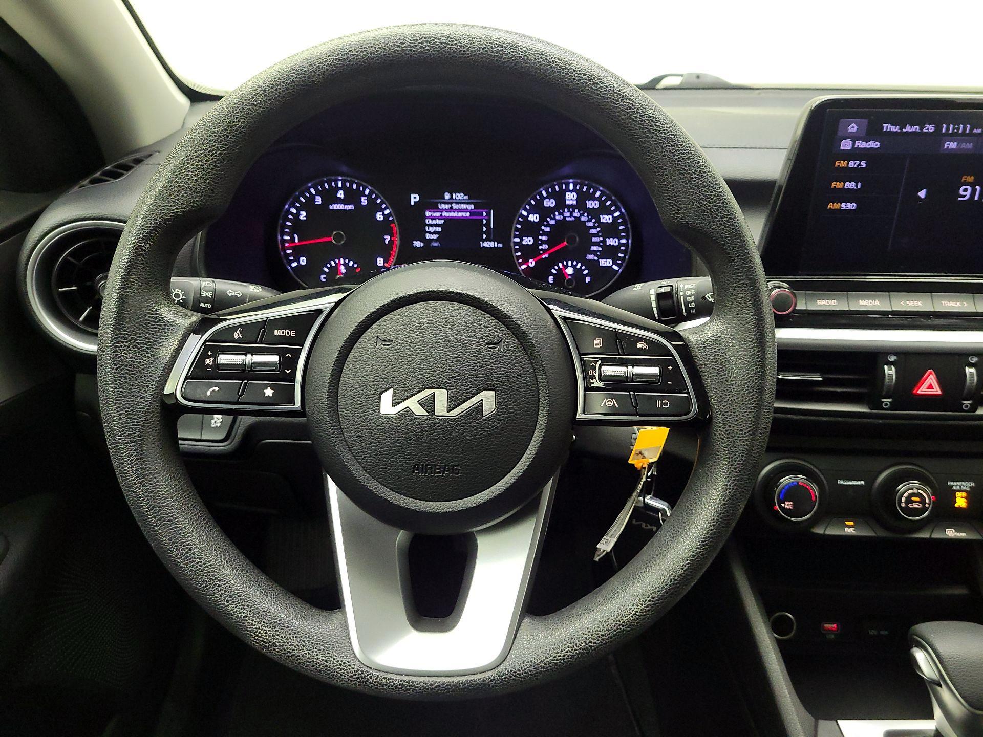 Thumbnail: 2023 Kia Forte - 10