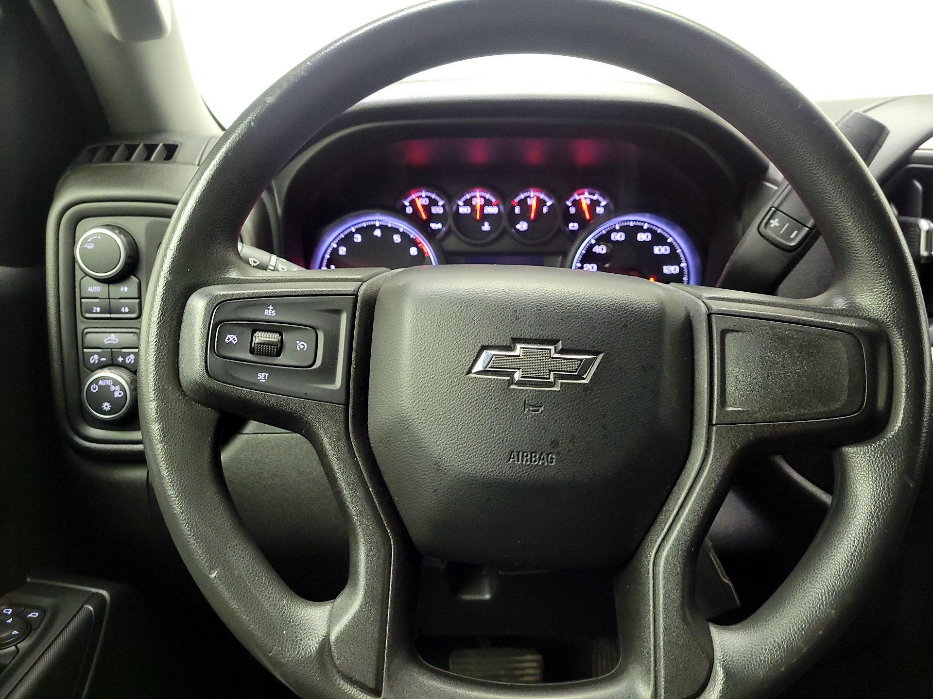 Thumbnail: 2021 Chevrolet Silverado 1500 - 10