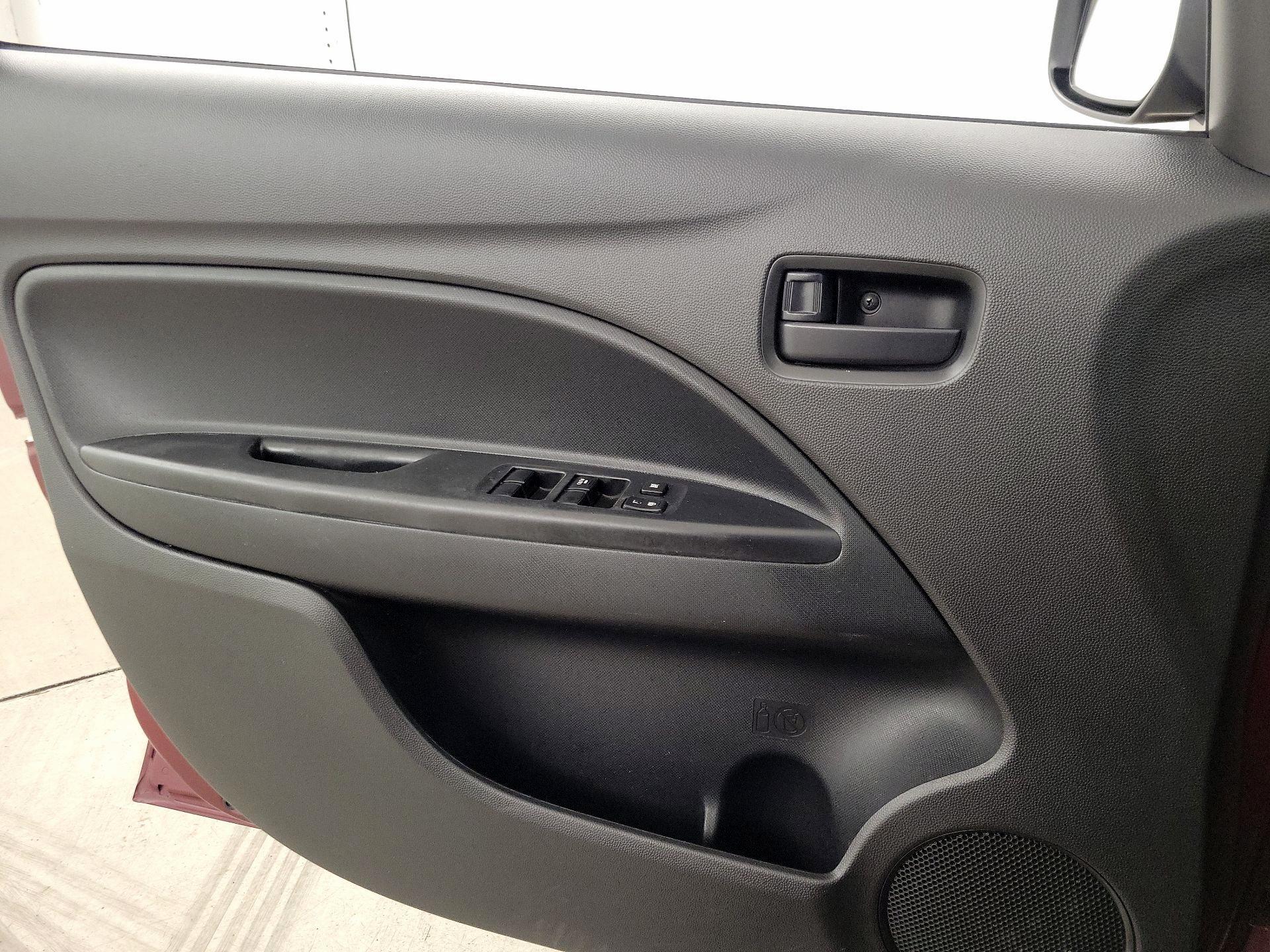 Thumbnail: 2021 Mitsubishi Mirage G4 - 12