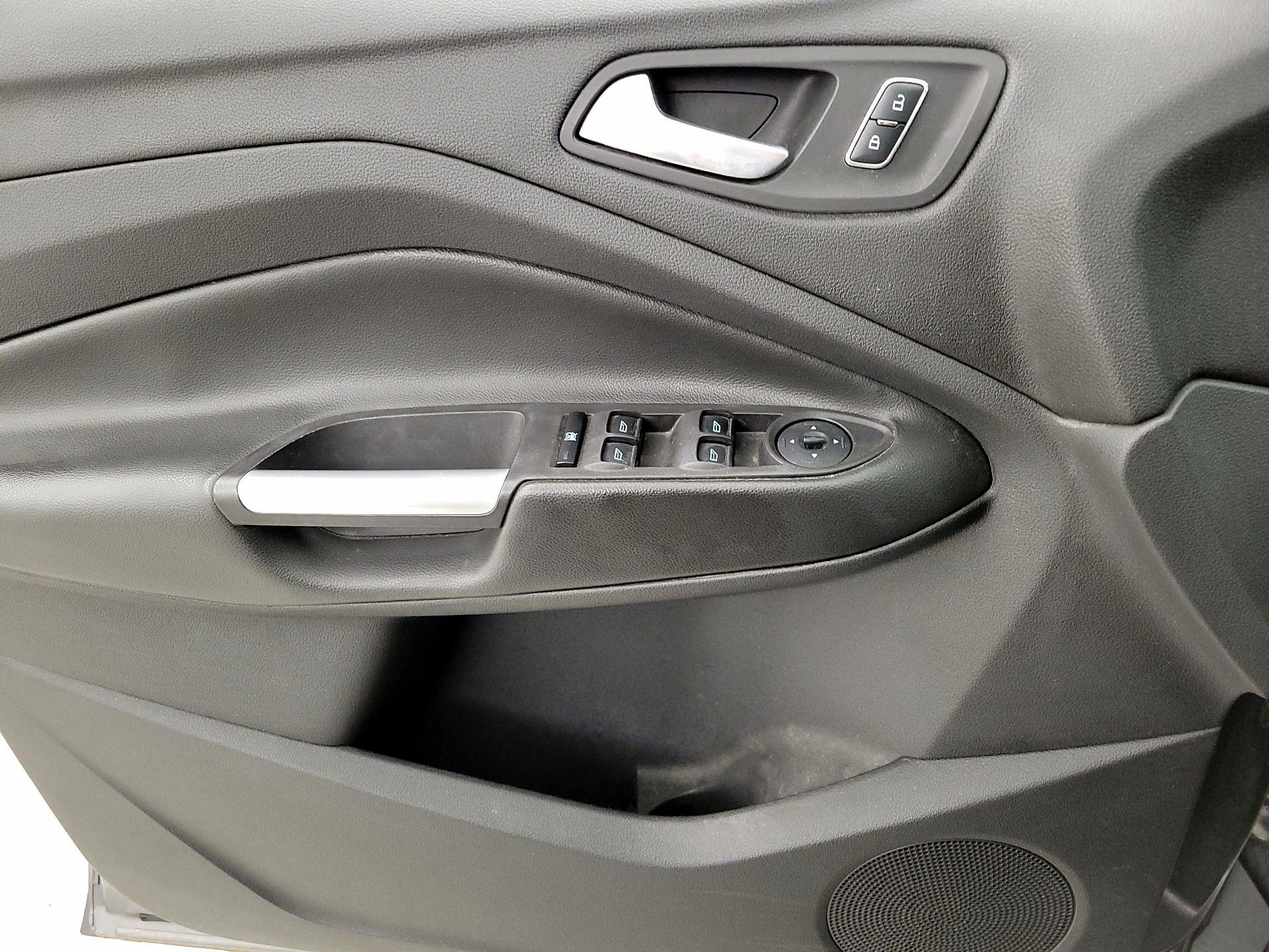 Thumbnail: 2014 Ford Escape - 12