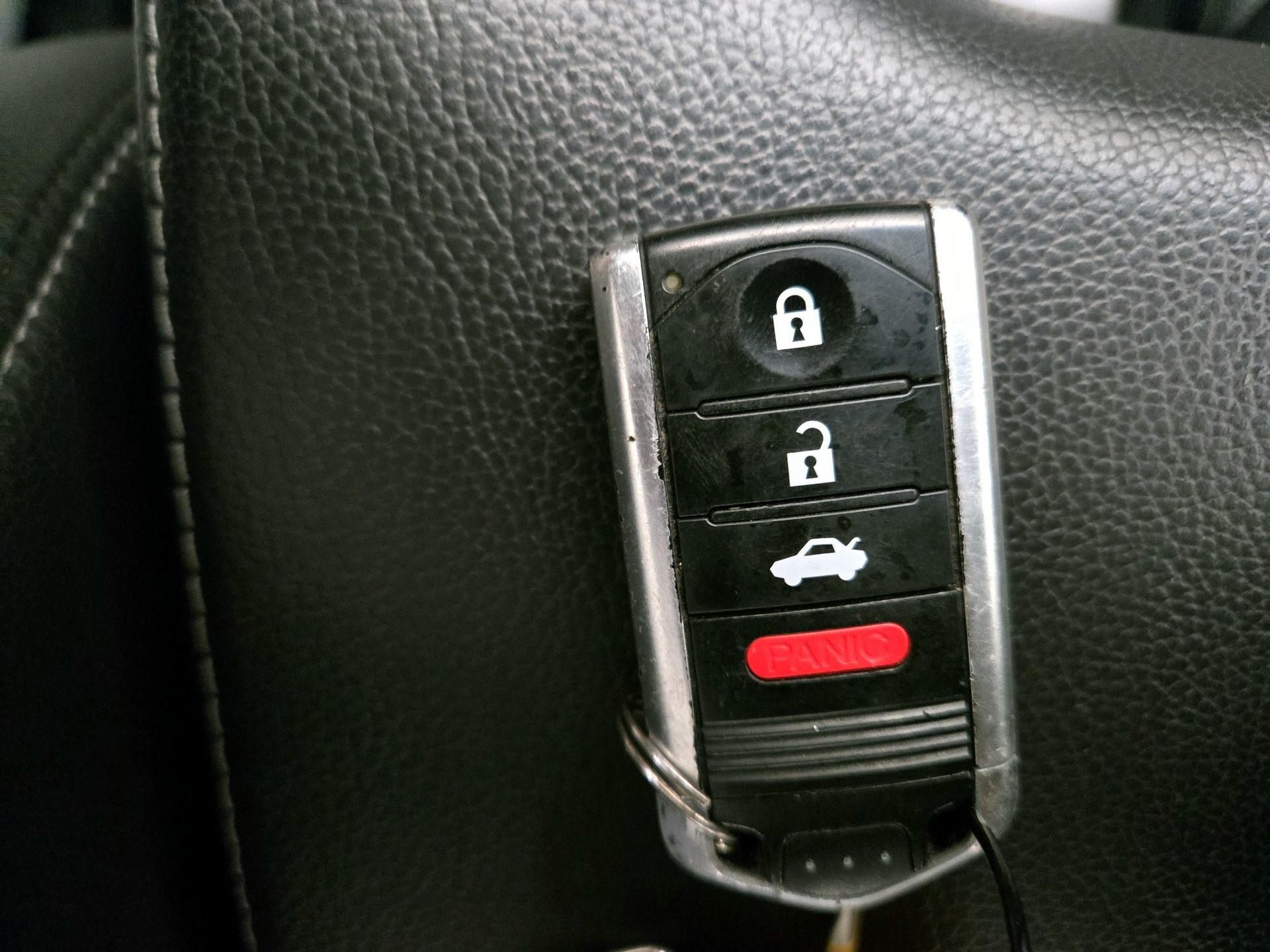 Thumbnail: 2013 Acura ILX - 19