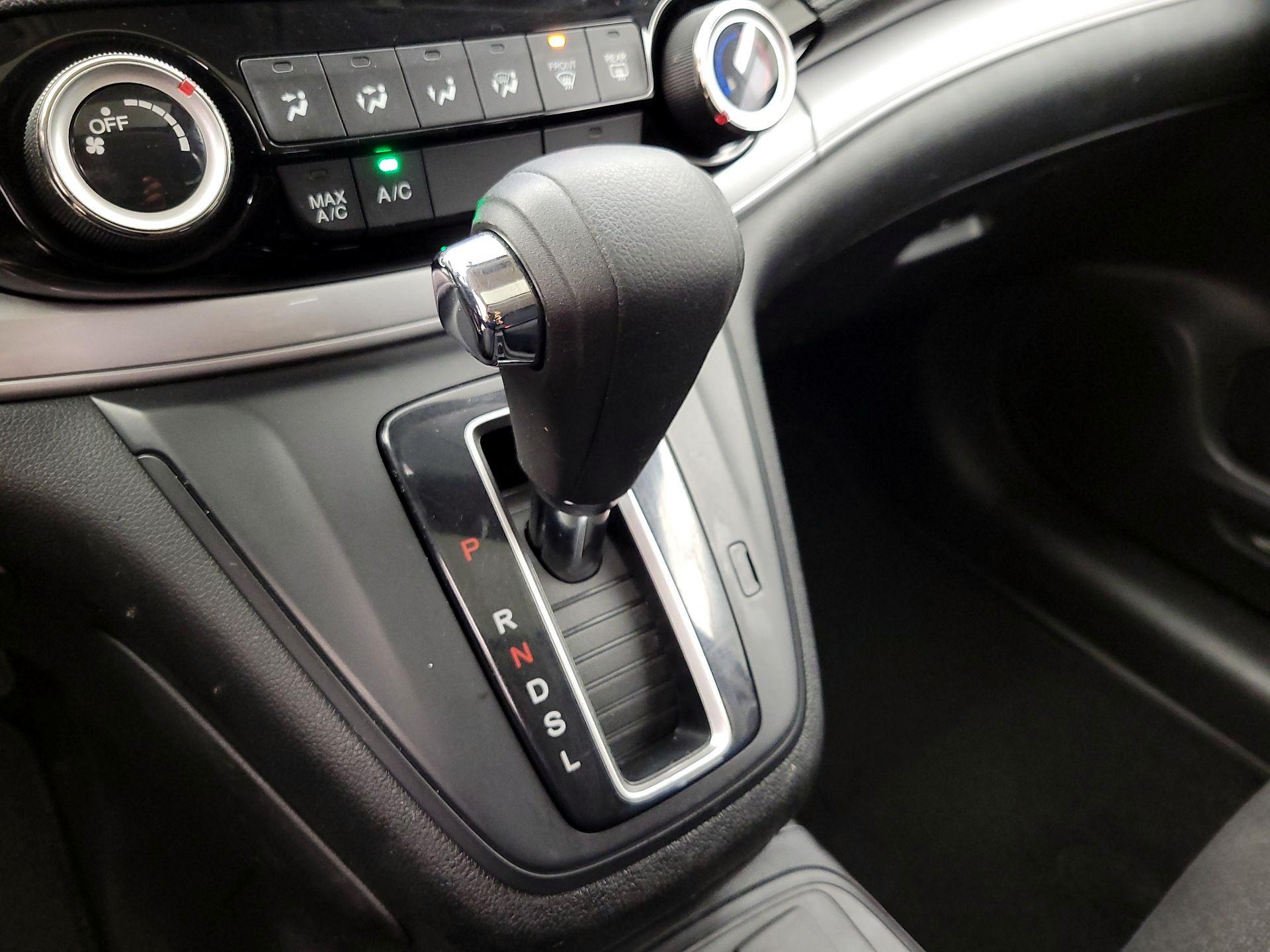 Thumbnail: 2015 Honda CR-V - 17