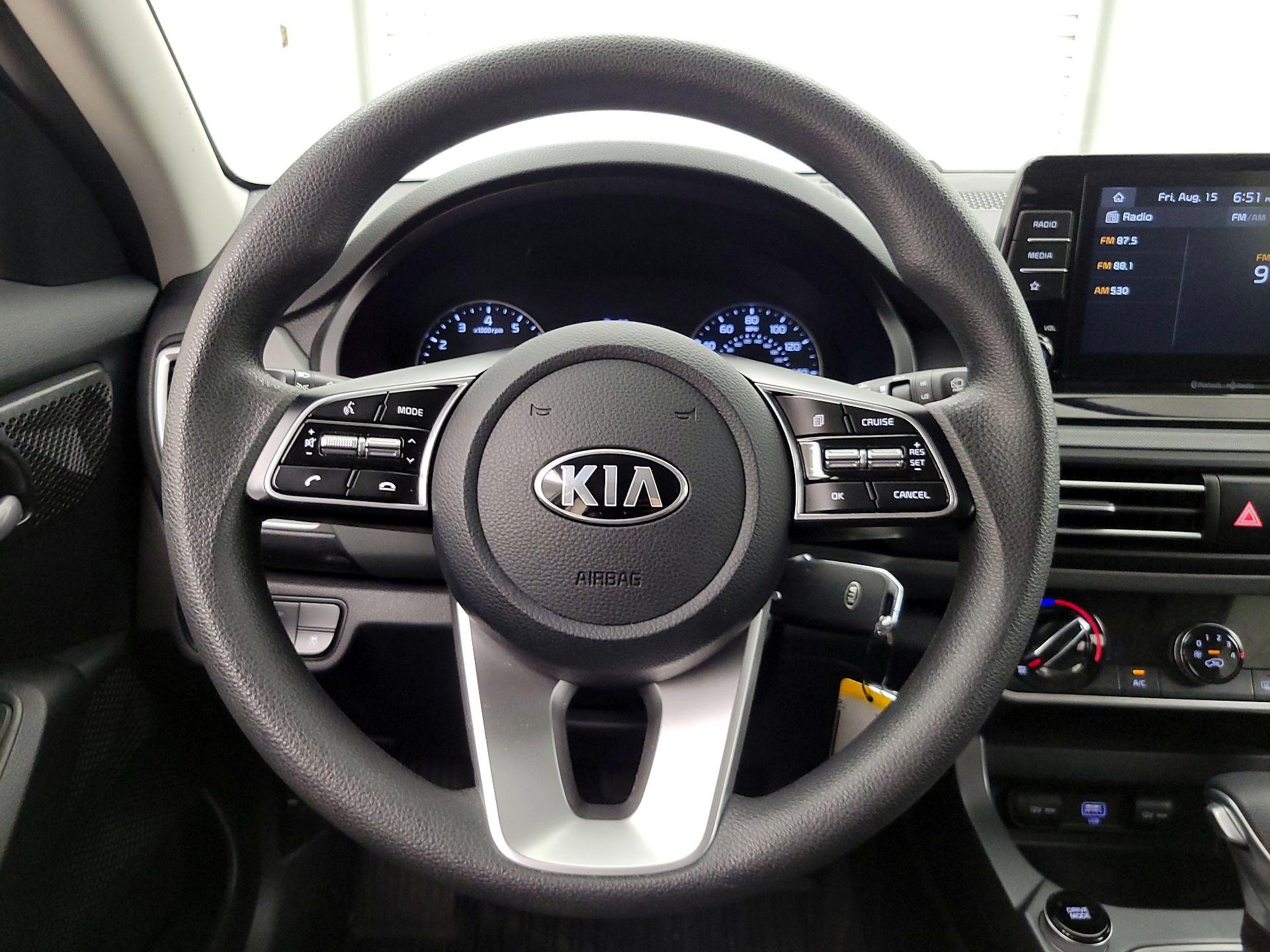Thumbnail: 2021 Kia Seltos - 10