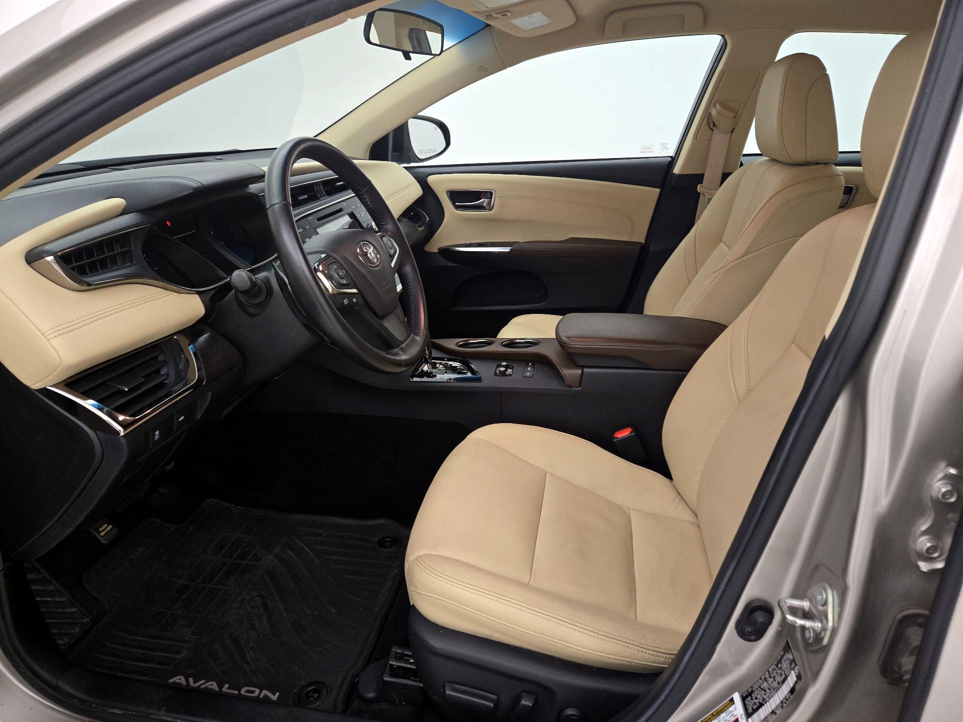 Thumbnail: 2016 Toyota Avalon - 11