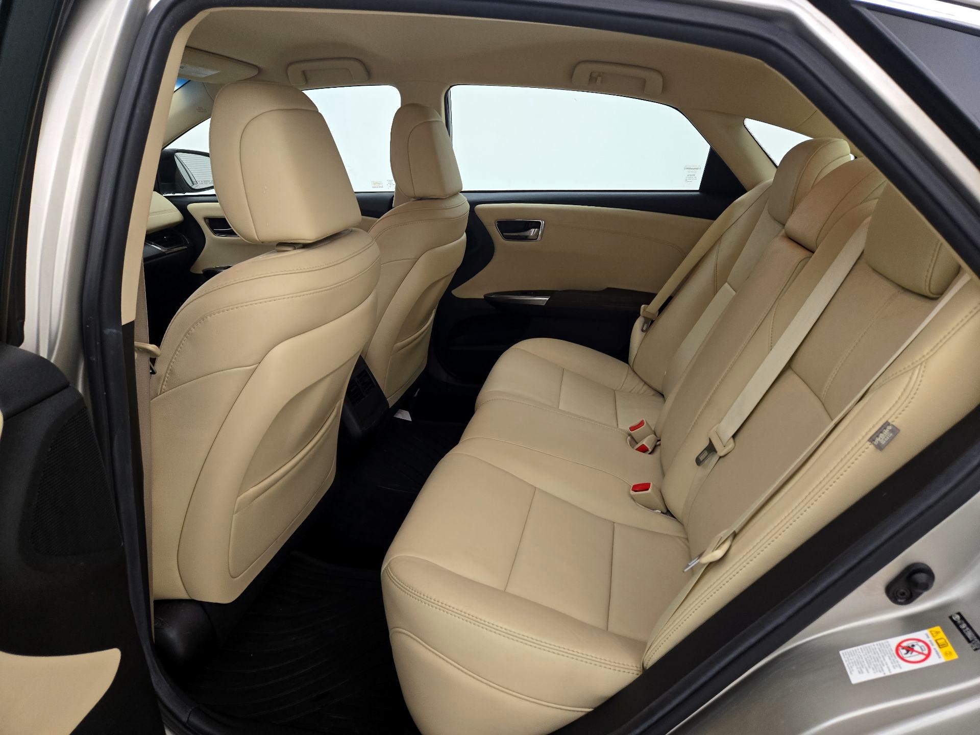 Thumbnail: 2016 Toyota Avalon - 19