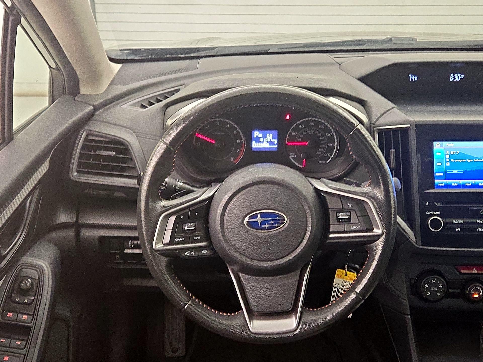 Thumbnail: 2019 Subaru Crosstrek - 10