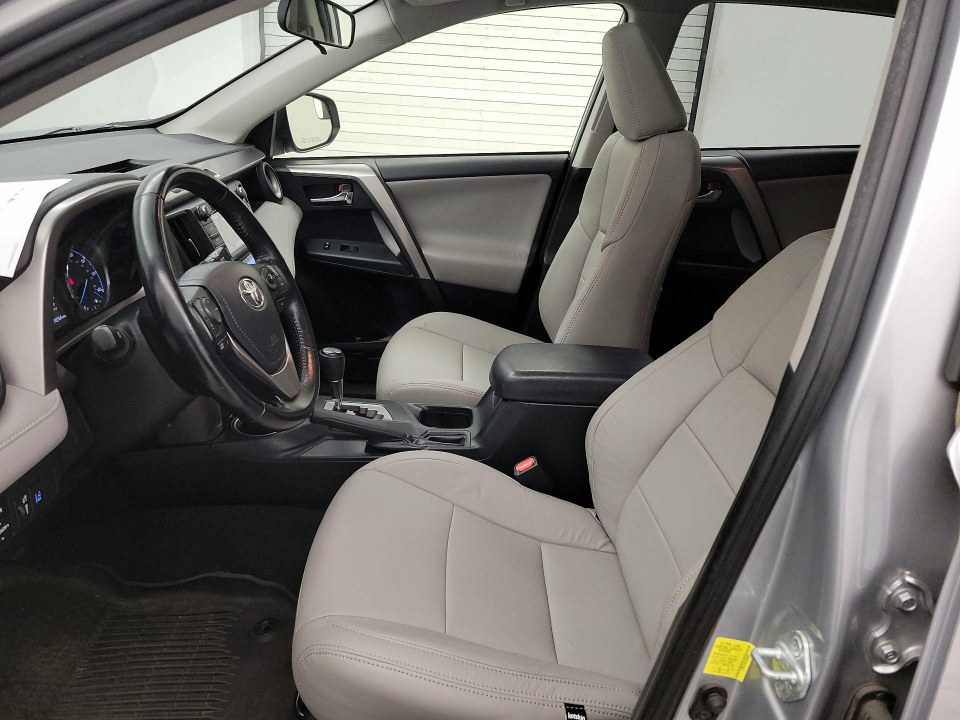 Thumbnail: 2017 Toyota RAV4 - 11