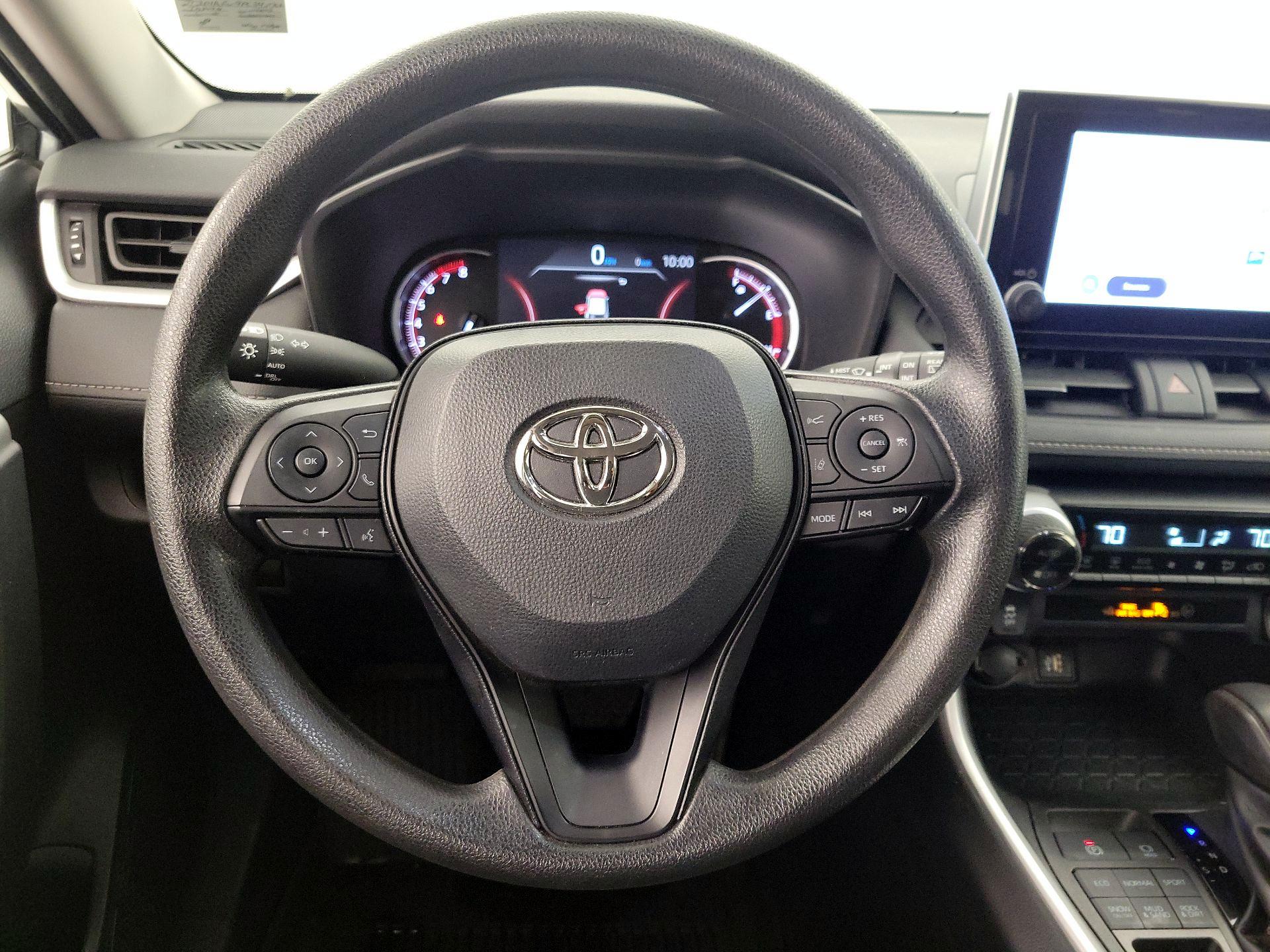 Thumbnail: 2023 Toyota RAV4 - 10
