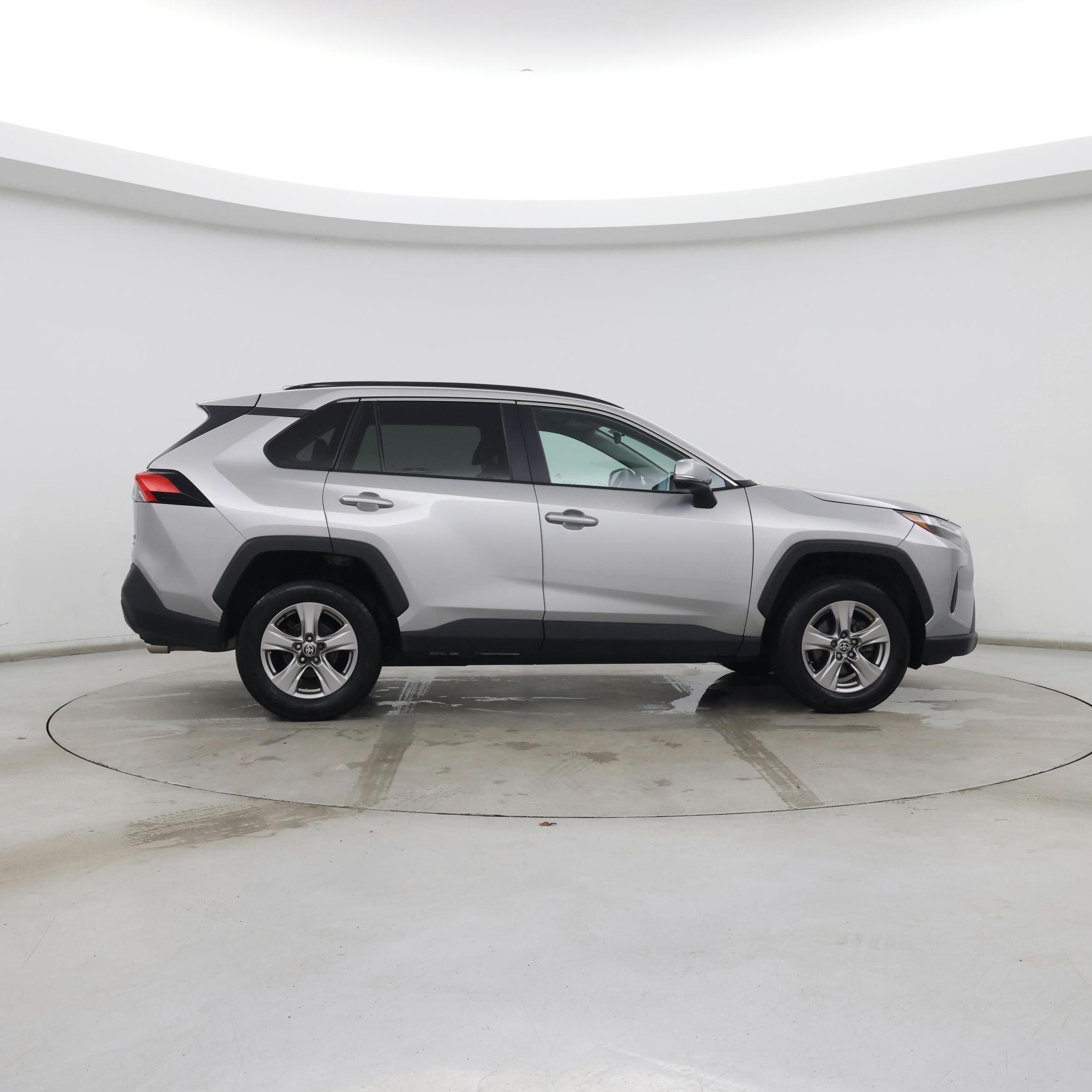 Thumbnail: 2023 Toyota RAV4 - 7