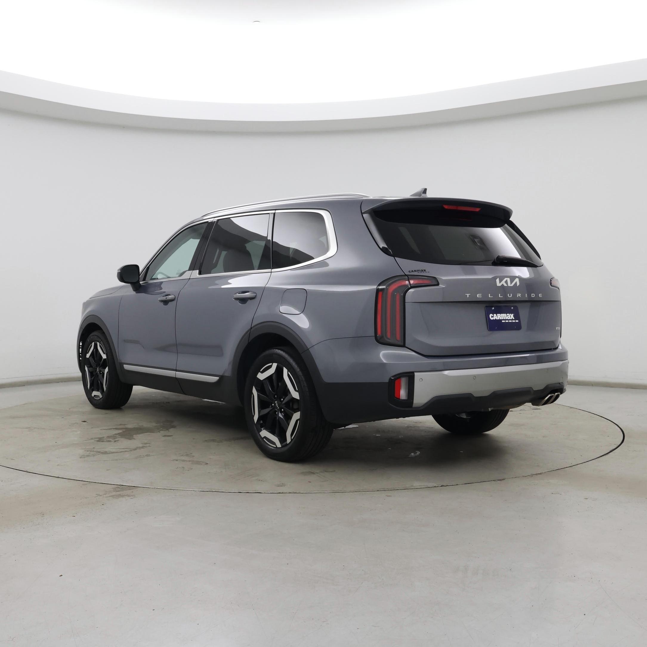 Thumbnail: 2023 Kia Telluride - 2