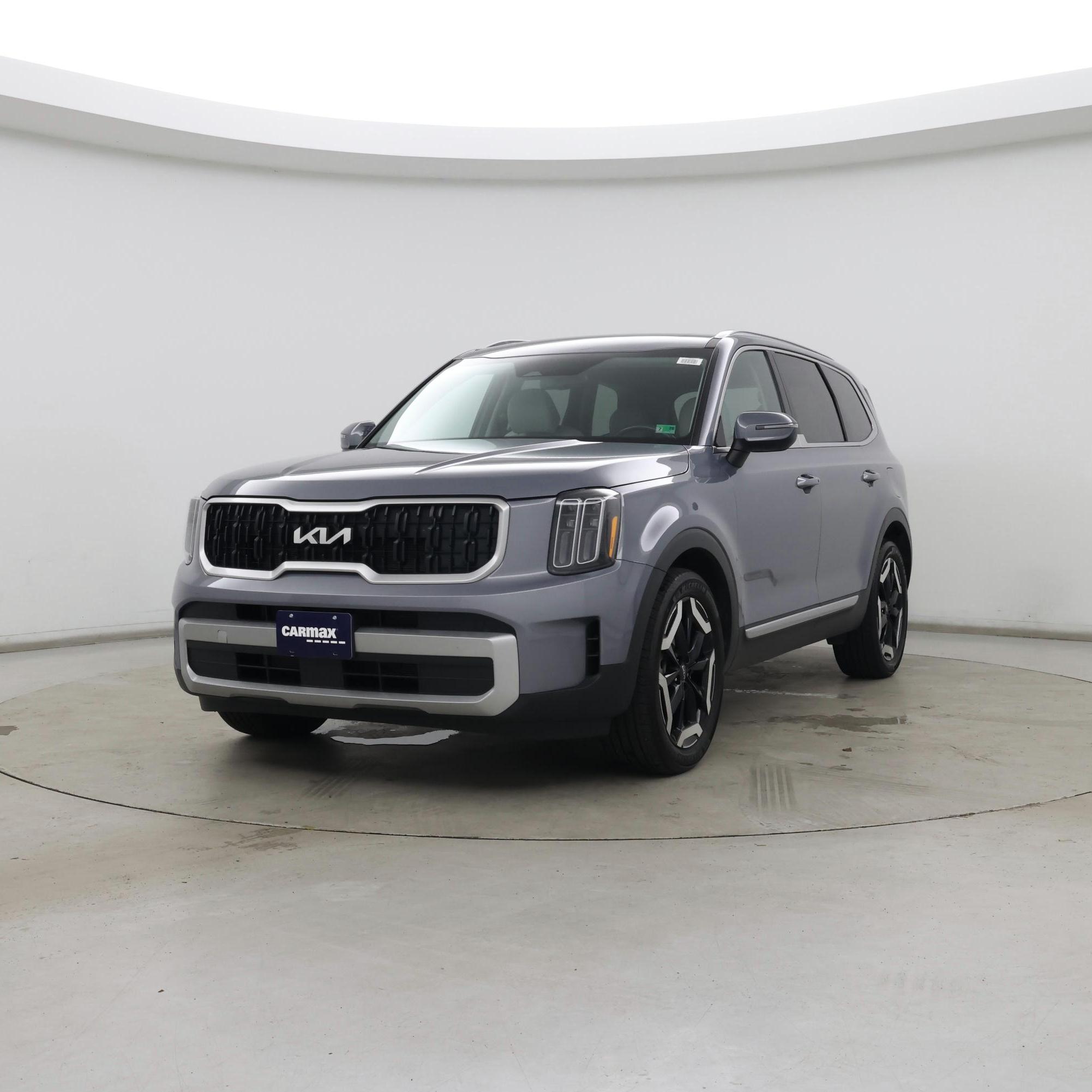 Thumbnail: 2023 Kia Telluride - 4