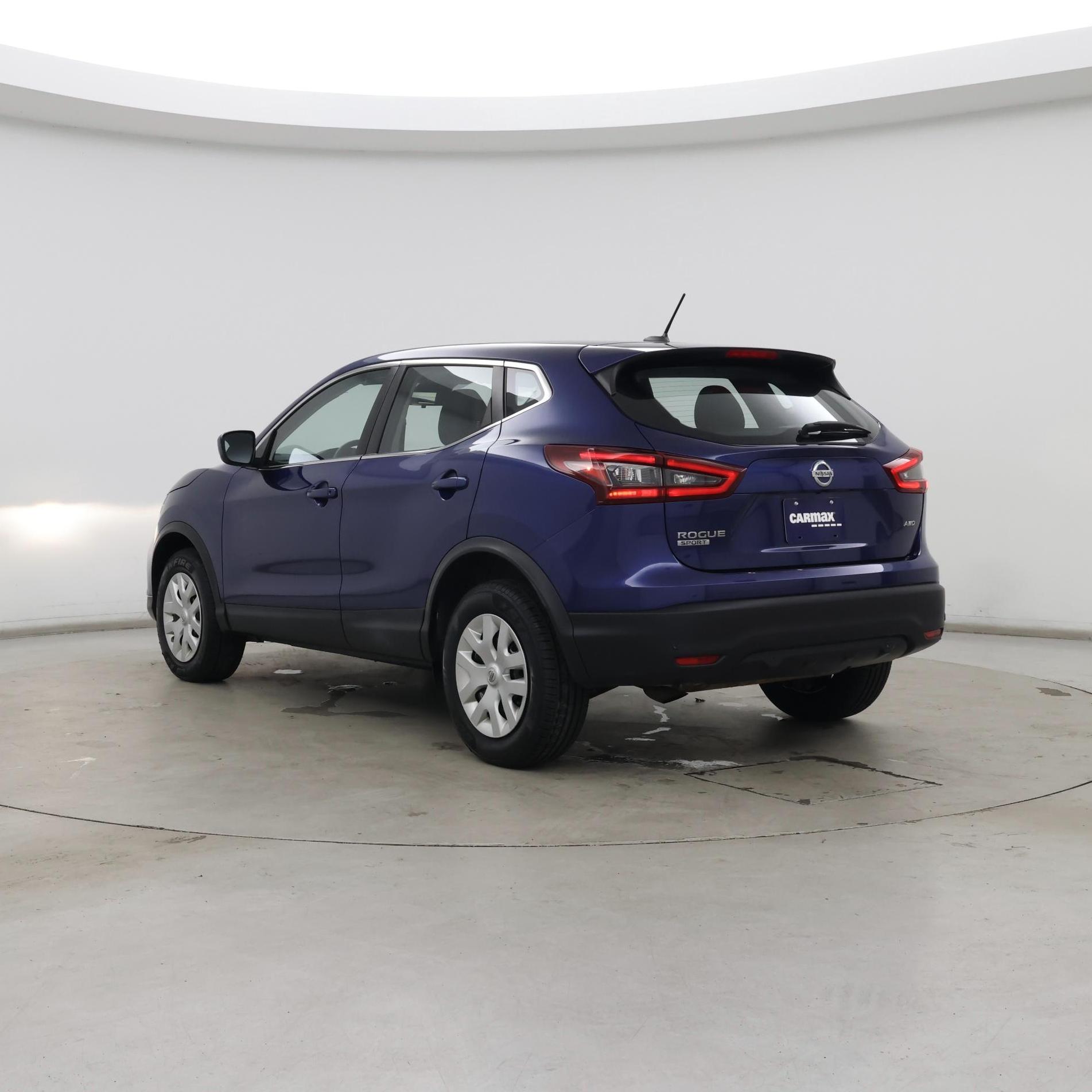 Thumbnail: 2020 Nissan Rogue Sport - 2