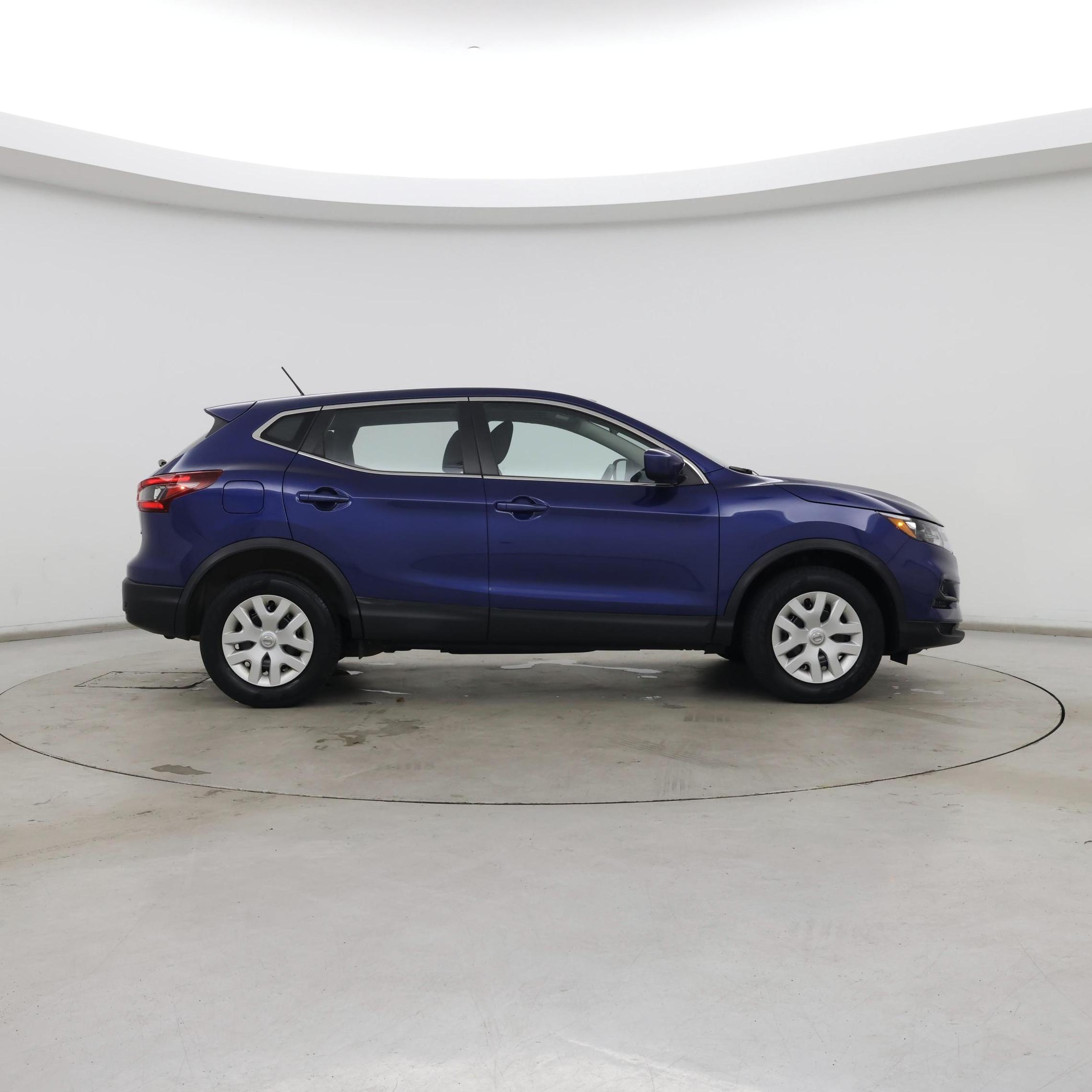 Thumbnail: 2020 Nissan Rogue Sport - 7
