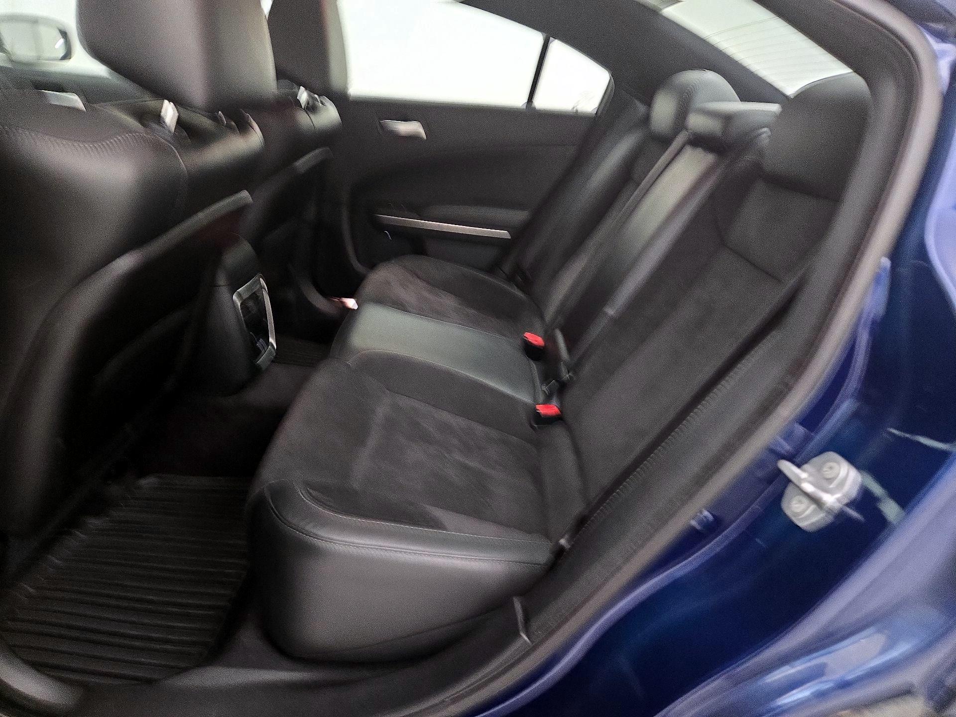 Thumbnail: 2016 Dodge Charger - 19