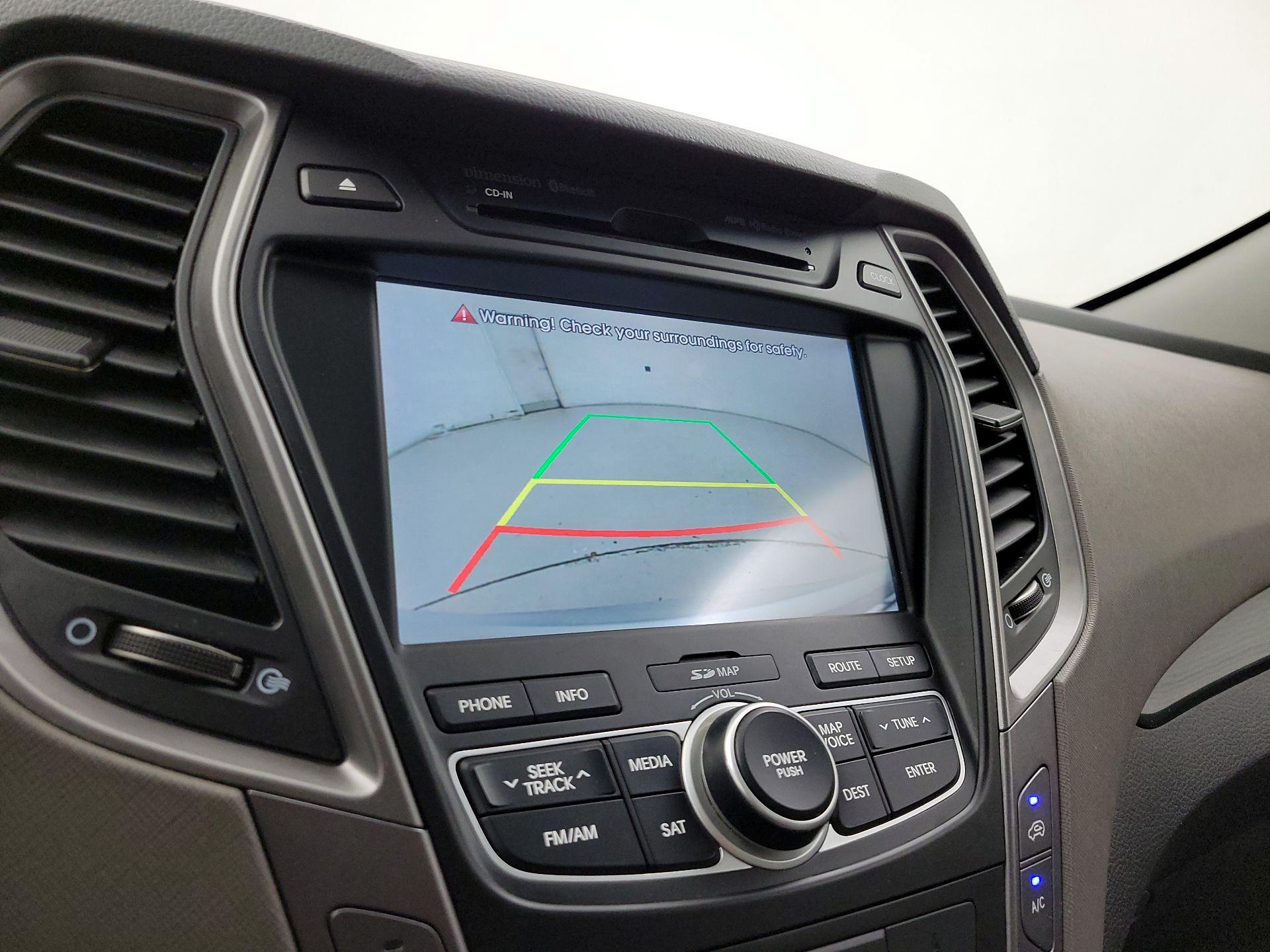 Thumbnail: 2016 Hyundai Santa Fe - 15