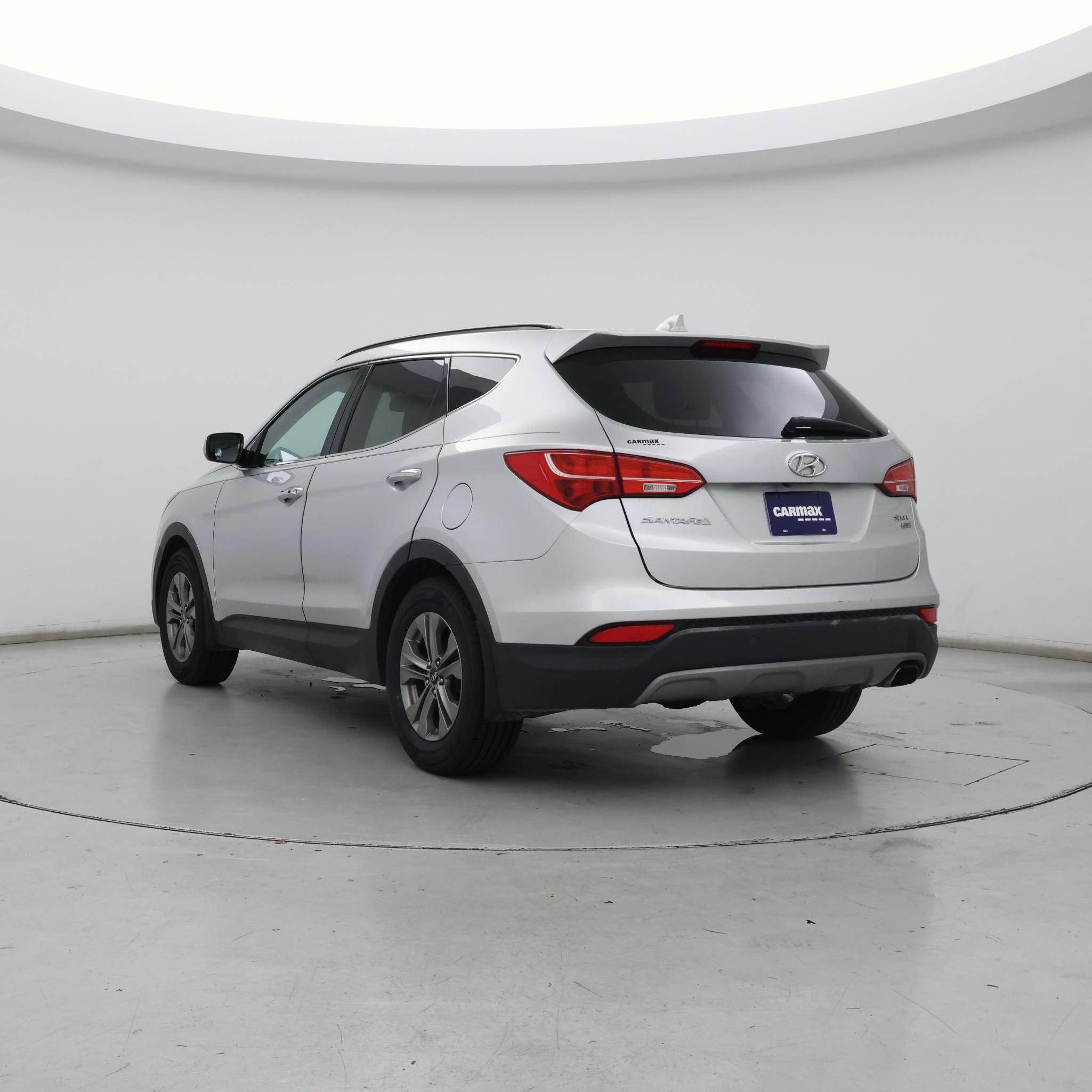 Thumbnail: 2016 Hyundai Santa Fe - 2