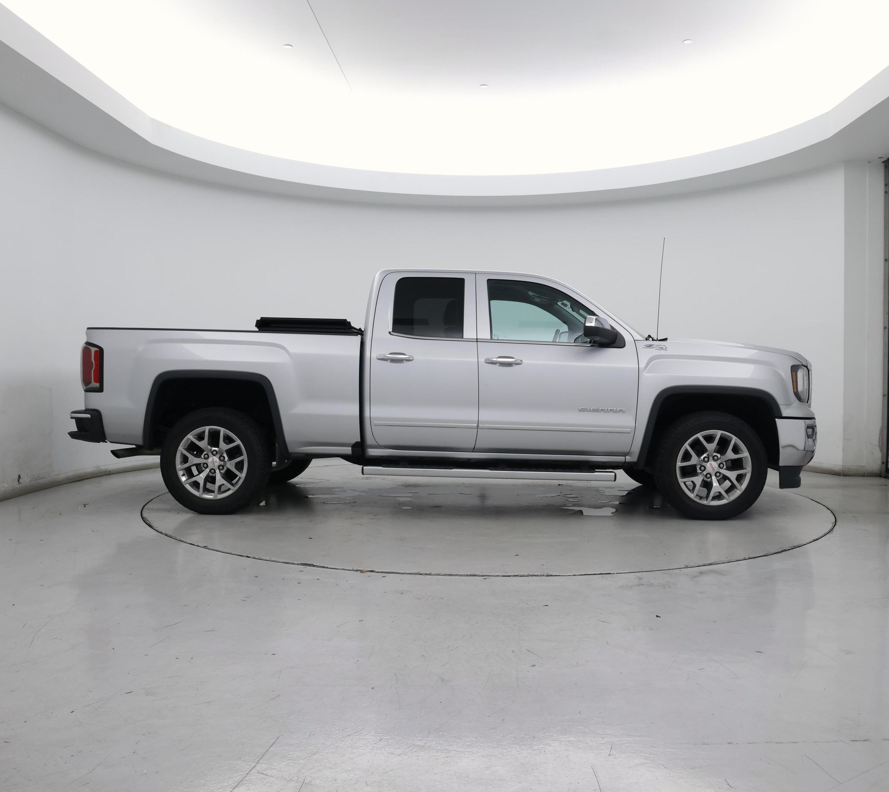 Thumbnail: 2017 GMC Sierra 1500 - 7