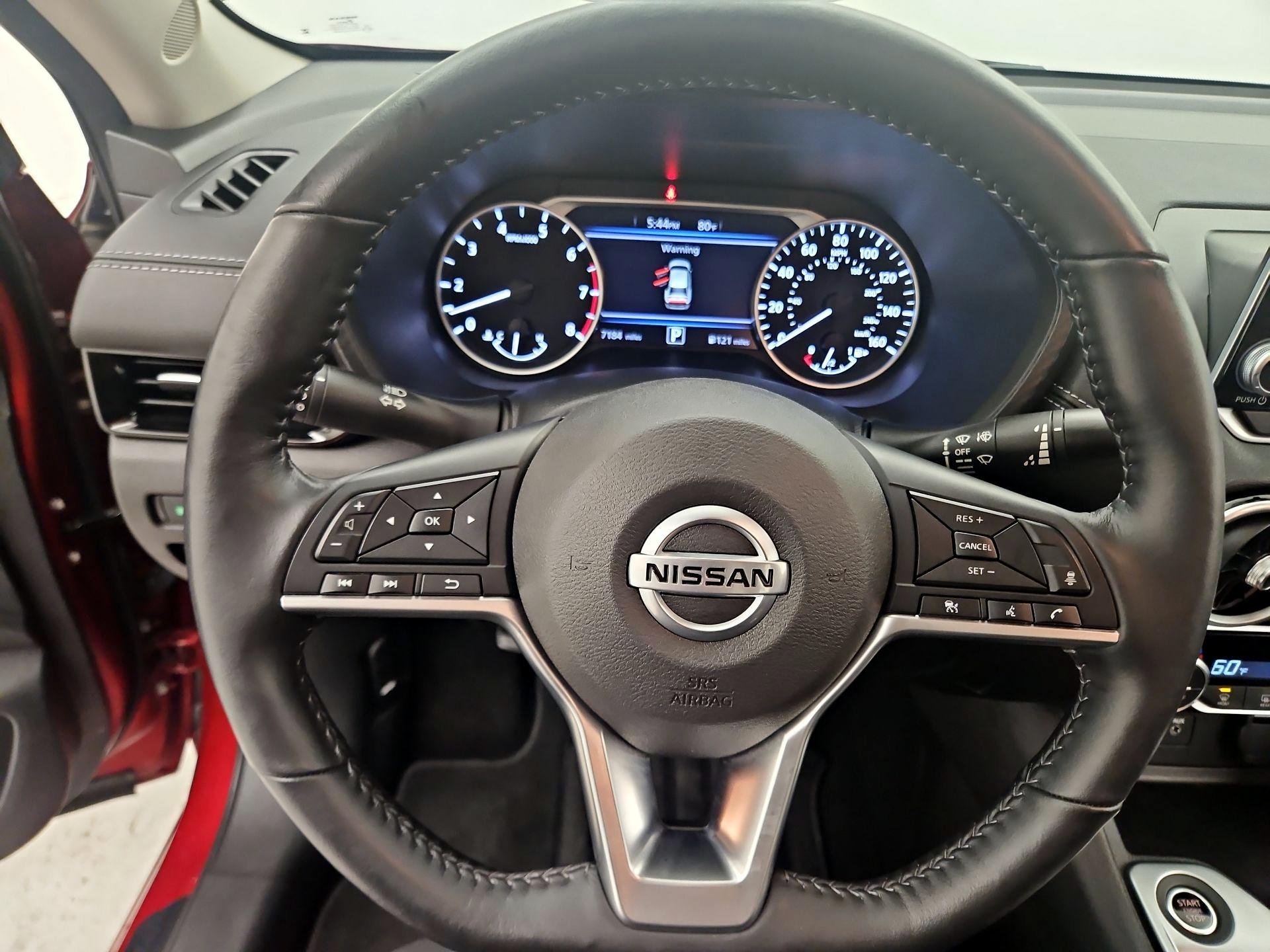 Thumbnail: 2023 Nissan Sentra - 10