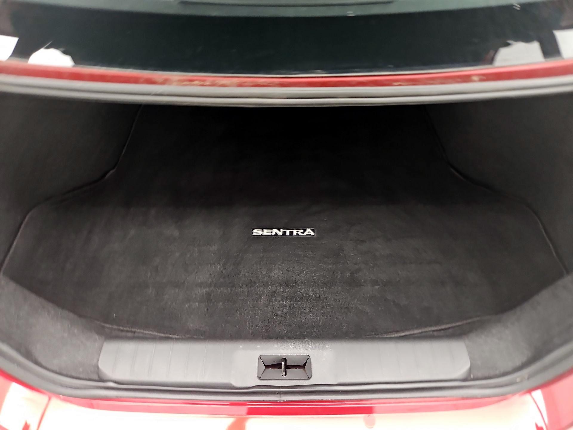 Thumbnail: 2023 Nissan Sentra - 20